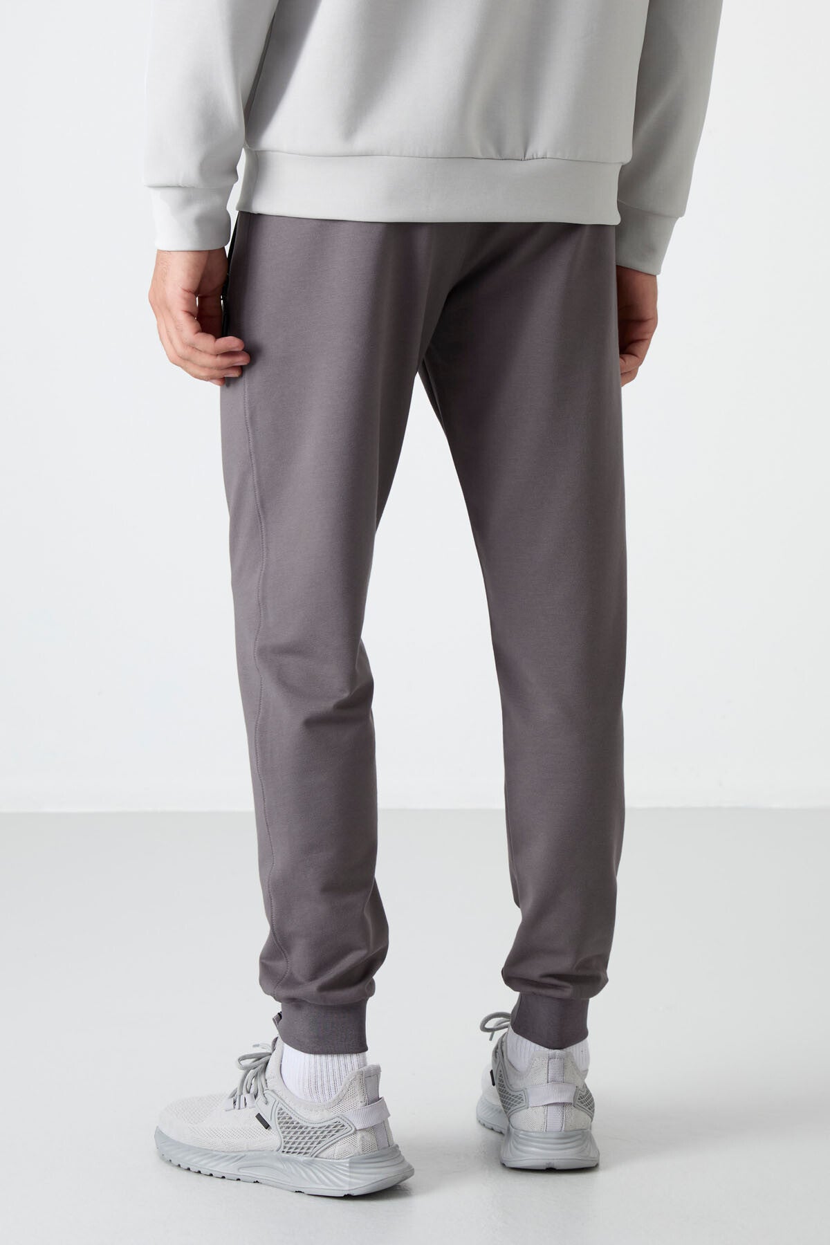 Image of Koyu Gri Fermuar Cepli Standart Kalıp Jogger Erkek Eşofman Alt - 84587