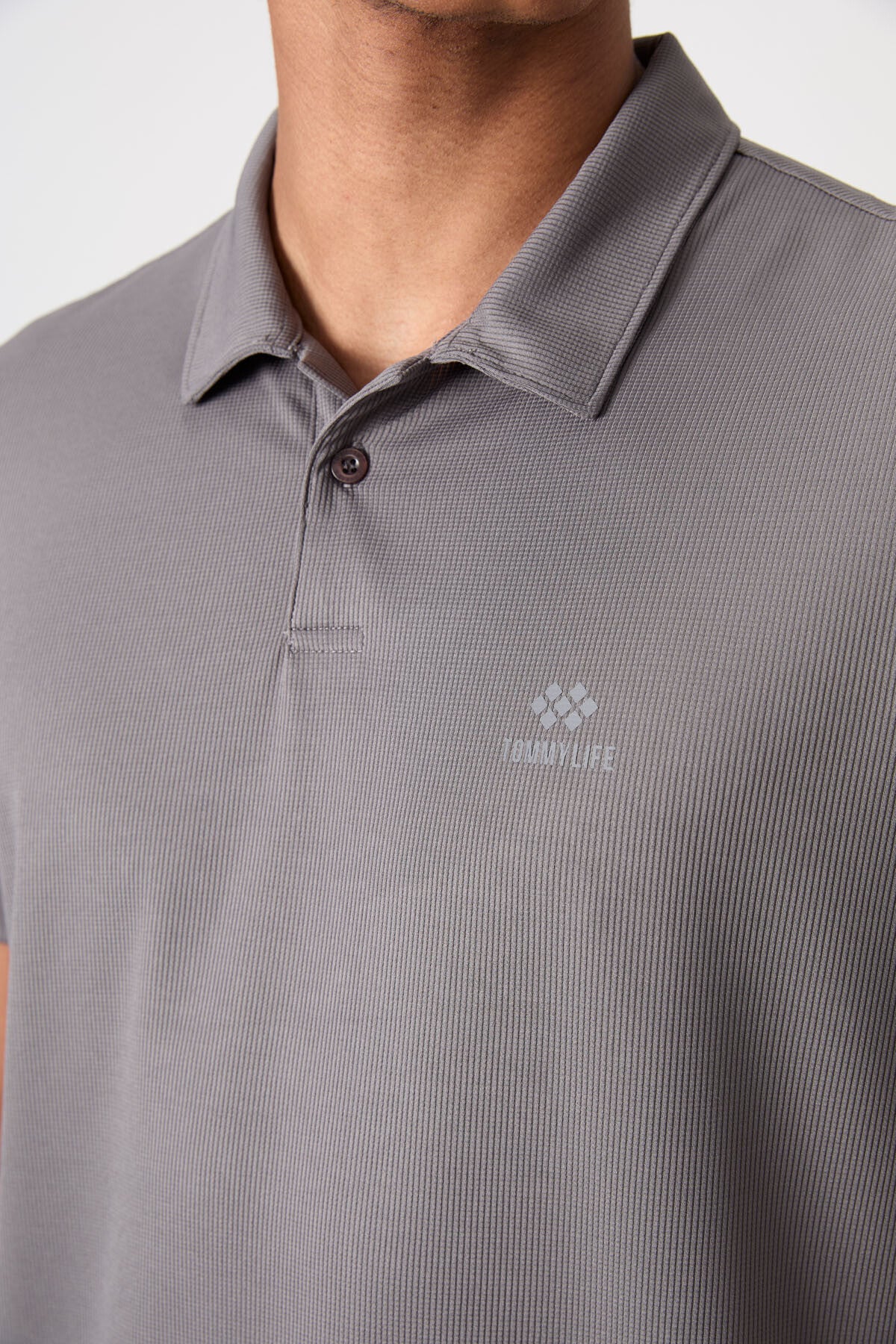 Image of Koyu Gri Logo Baskılı Standart Kalıp Polo Yaka Aktif Spor Erkek T-Shirt - 88252