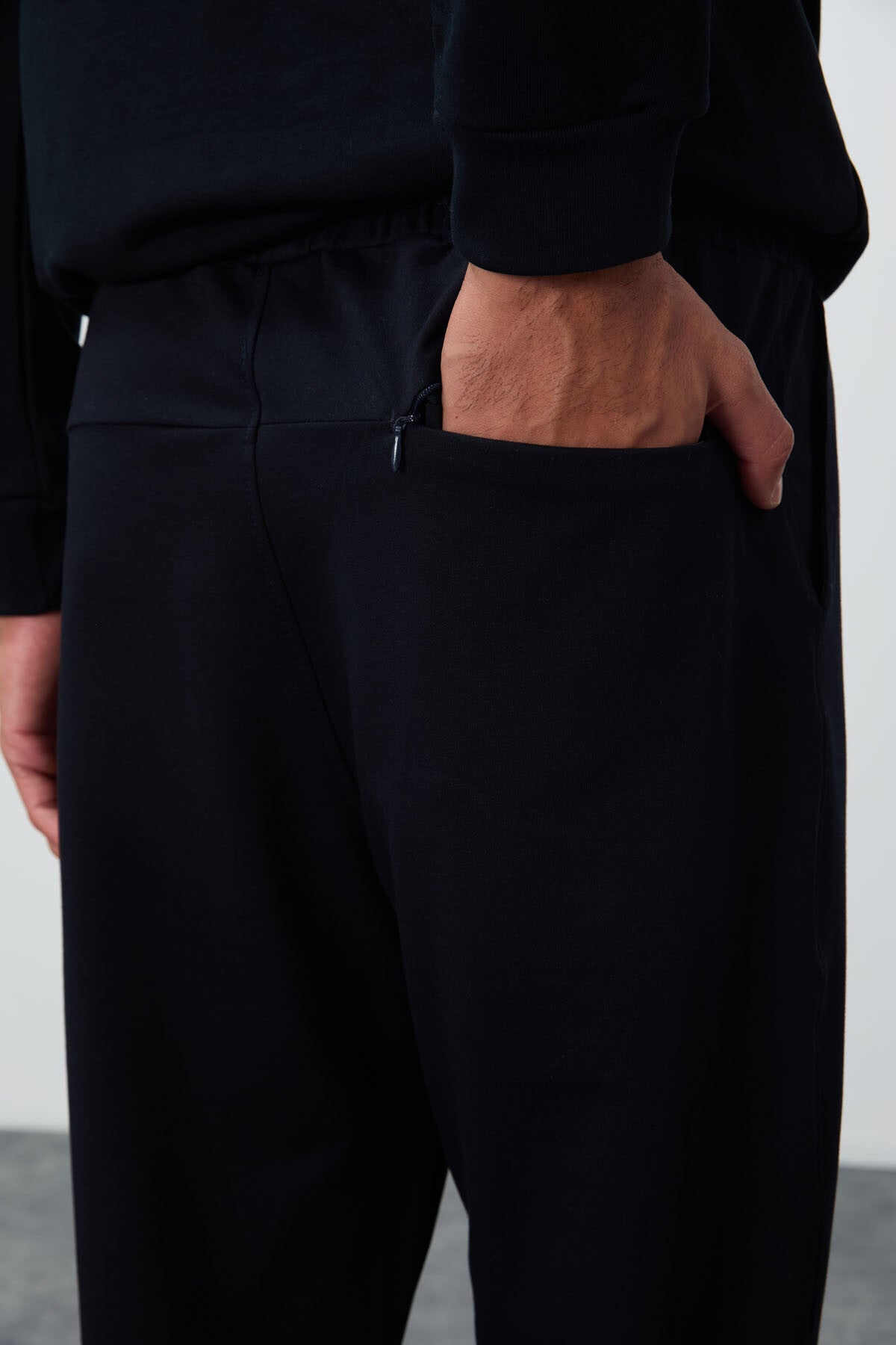 Image of Lacivert Bağcıklı Cepli Standart Kalıp Klasik Paça Erkek Eşofman Alt - 84682