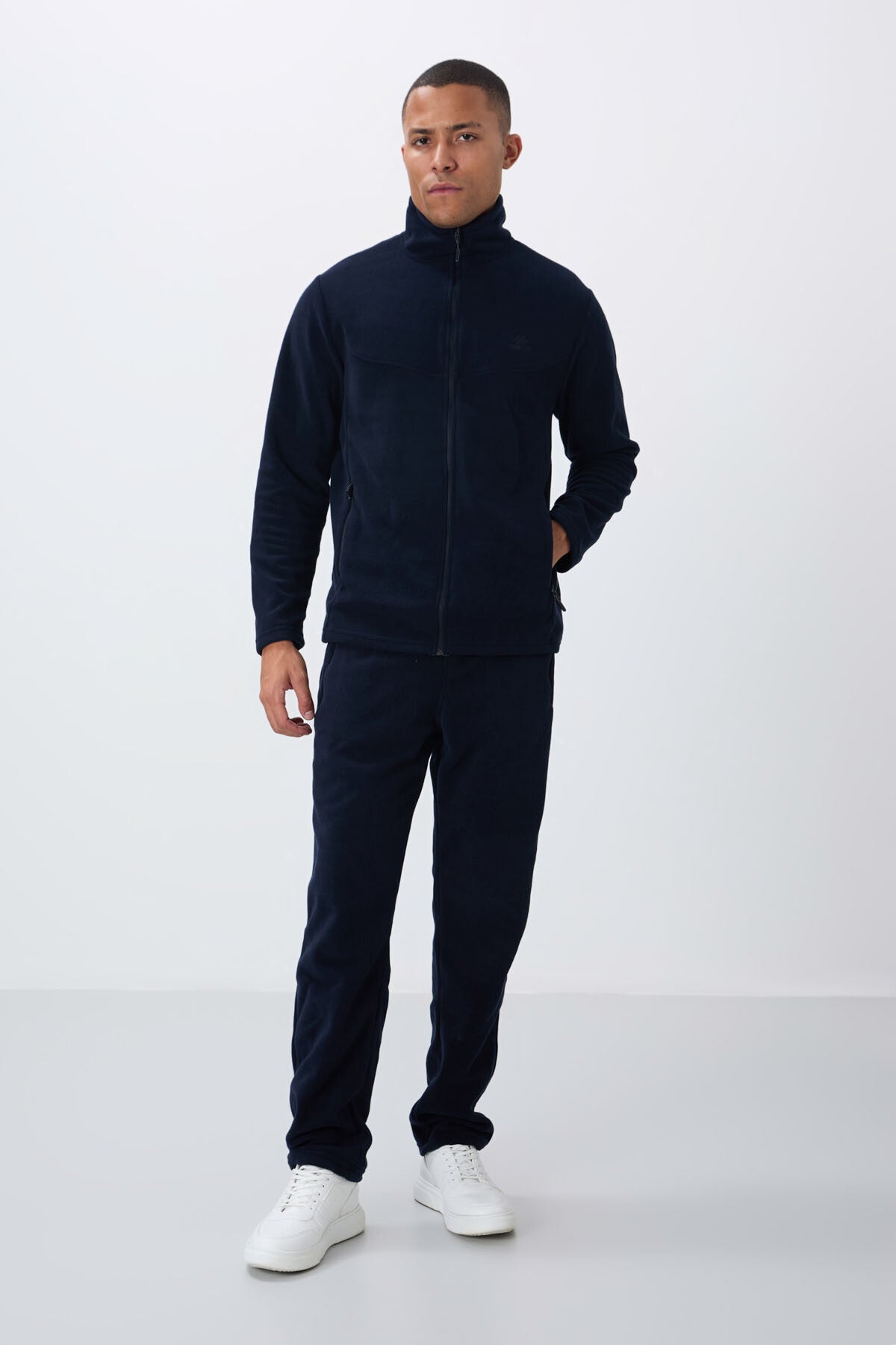 Image of Trening bărbătesc din fleece, bleumarin, cu guler înalt și fermoar, croială standard - 85193