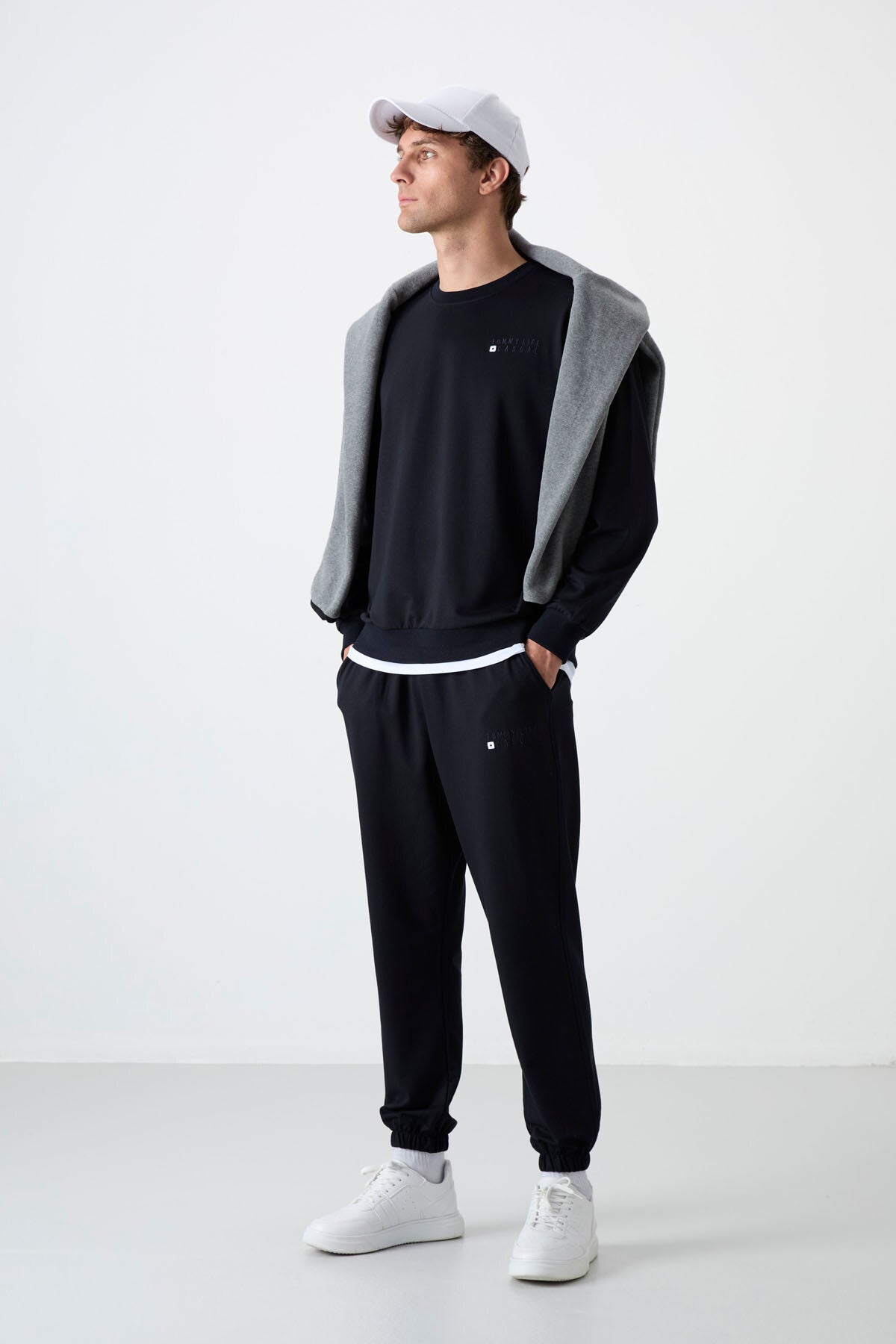 Image of Lacivert Casual O Yaka Jogger Erkek Oversize Eşofman Takımı - 85120
