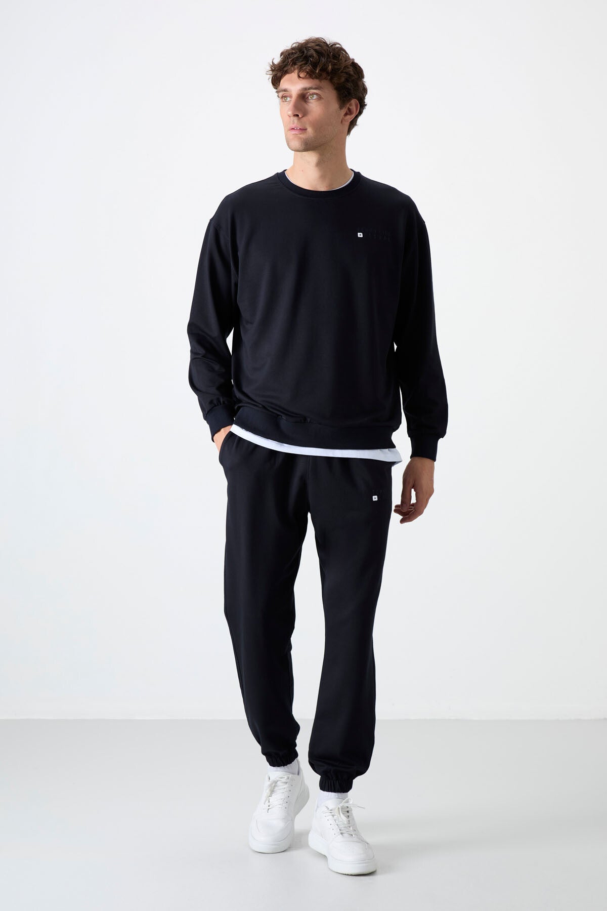 Image of Lacivert Casual O Yaka Jogger Erkek Oversize Eşofman Takımı - 85120