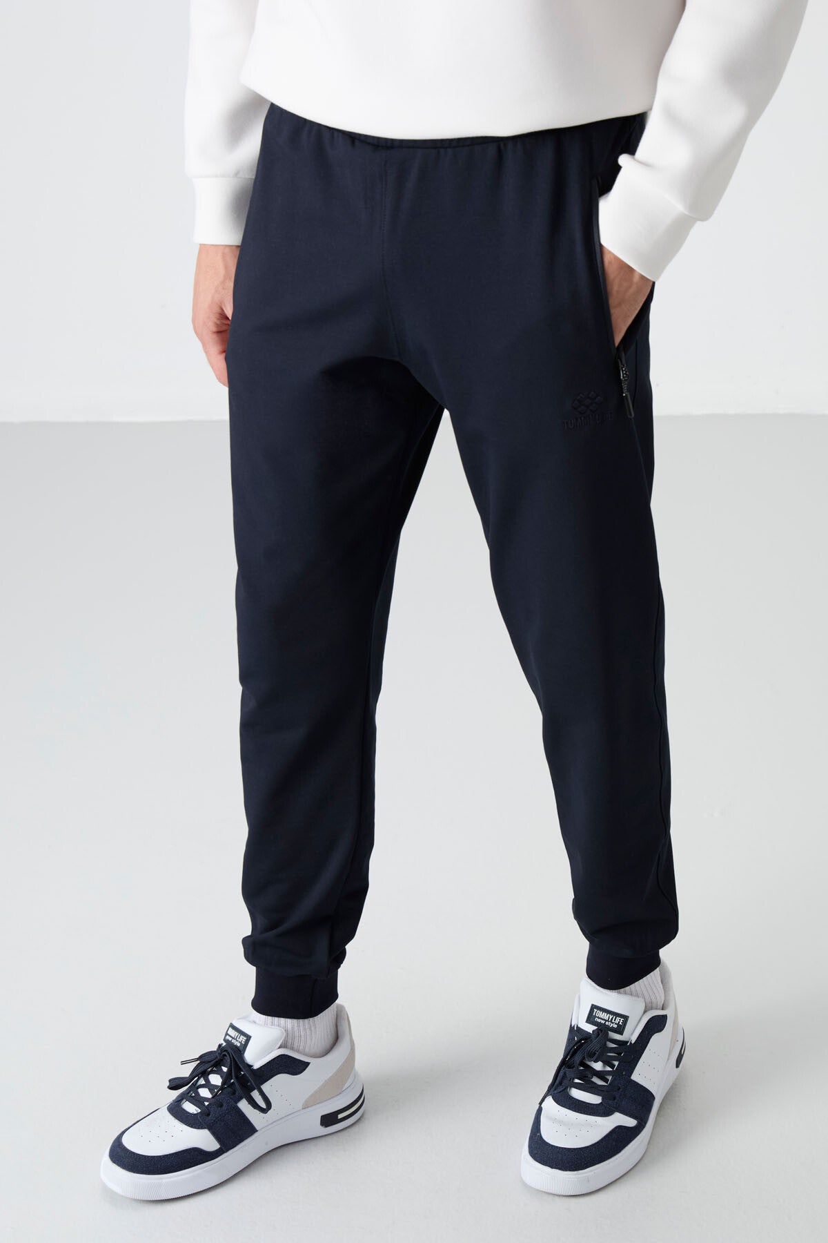Image of Lacivert Fermuar Cepli Standart Kalıp Jogger Erkek Eşofman Alt - 84587