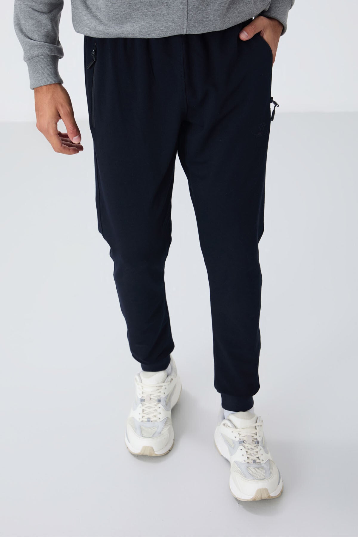 Image of Lacivert Fermuar Cepli Standart Kalıp Jogger Erkek Eşofman Alt - 84651
