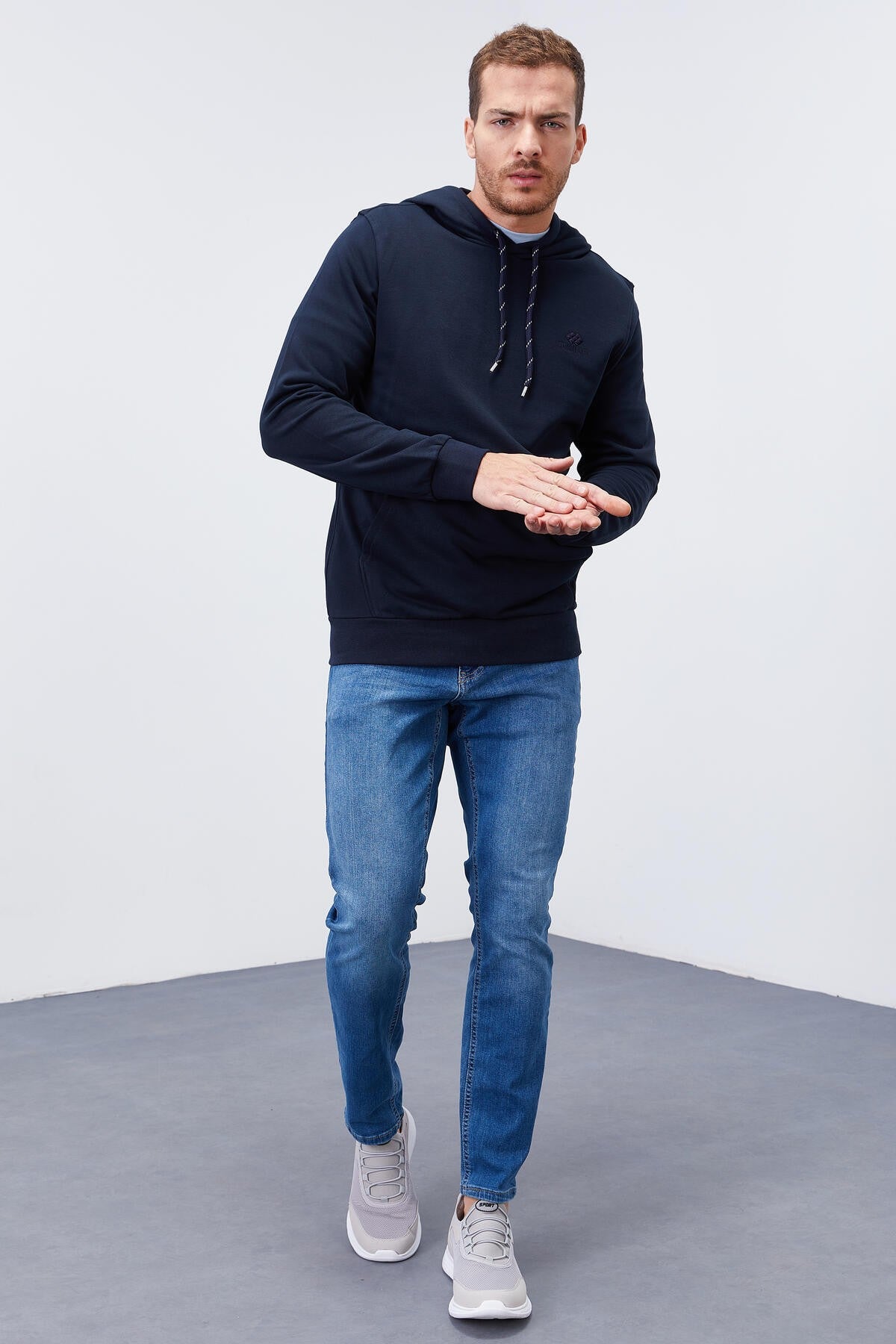 Image of Lacivert Kanguru Cep Standart Kalıp Kapüşonlu Erkek Sweatshirt - 87872