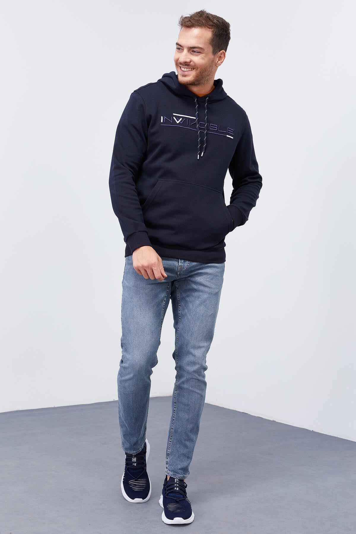 Image of Lacivert Kanguru Cep Standart Kalıp Kapüşonlu Erkek Sweatshirt - 87883