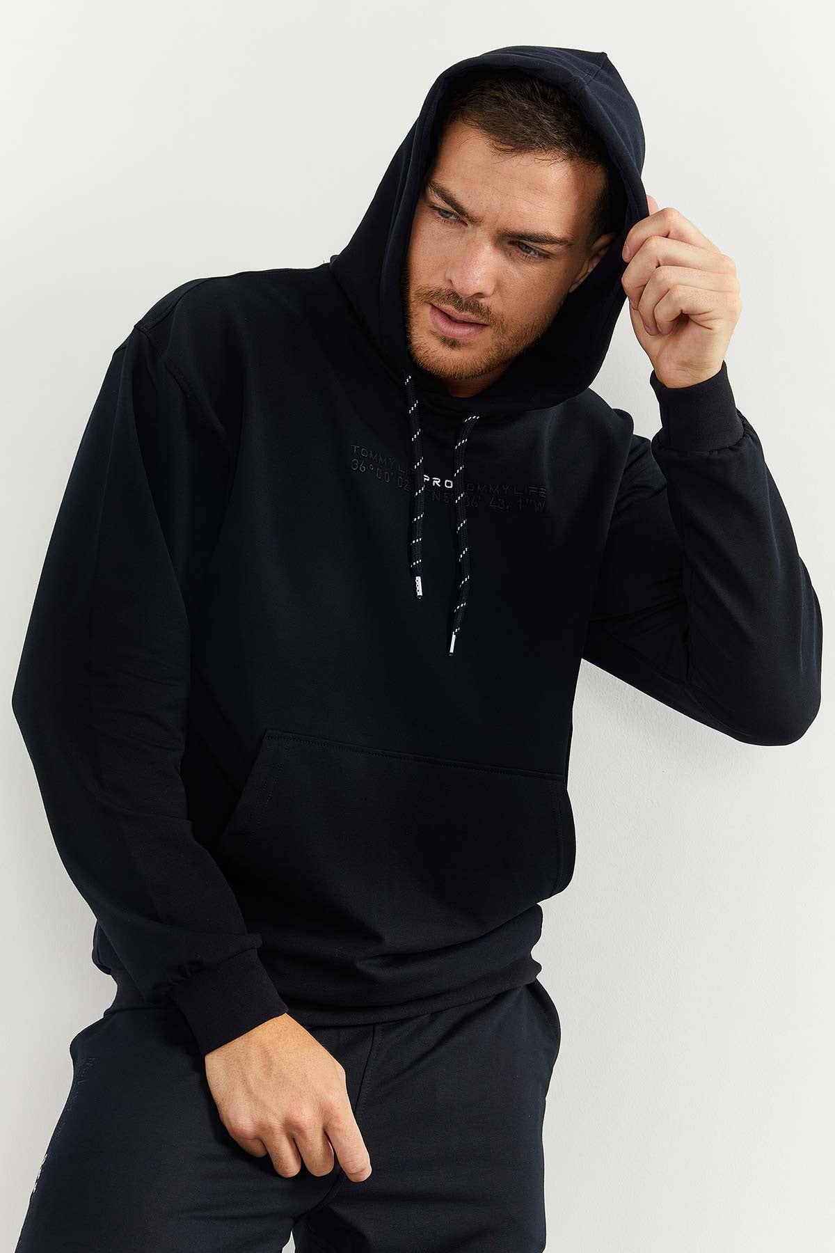 Image of Lacivert Kapüşonlu Kanguru Cep Lastik Paça Erkek Oversize Eşofman Takımı - 85117