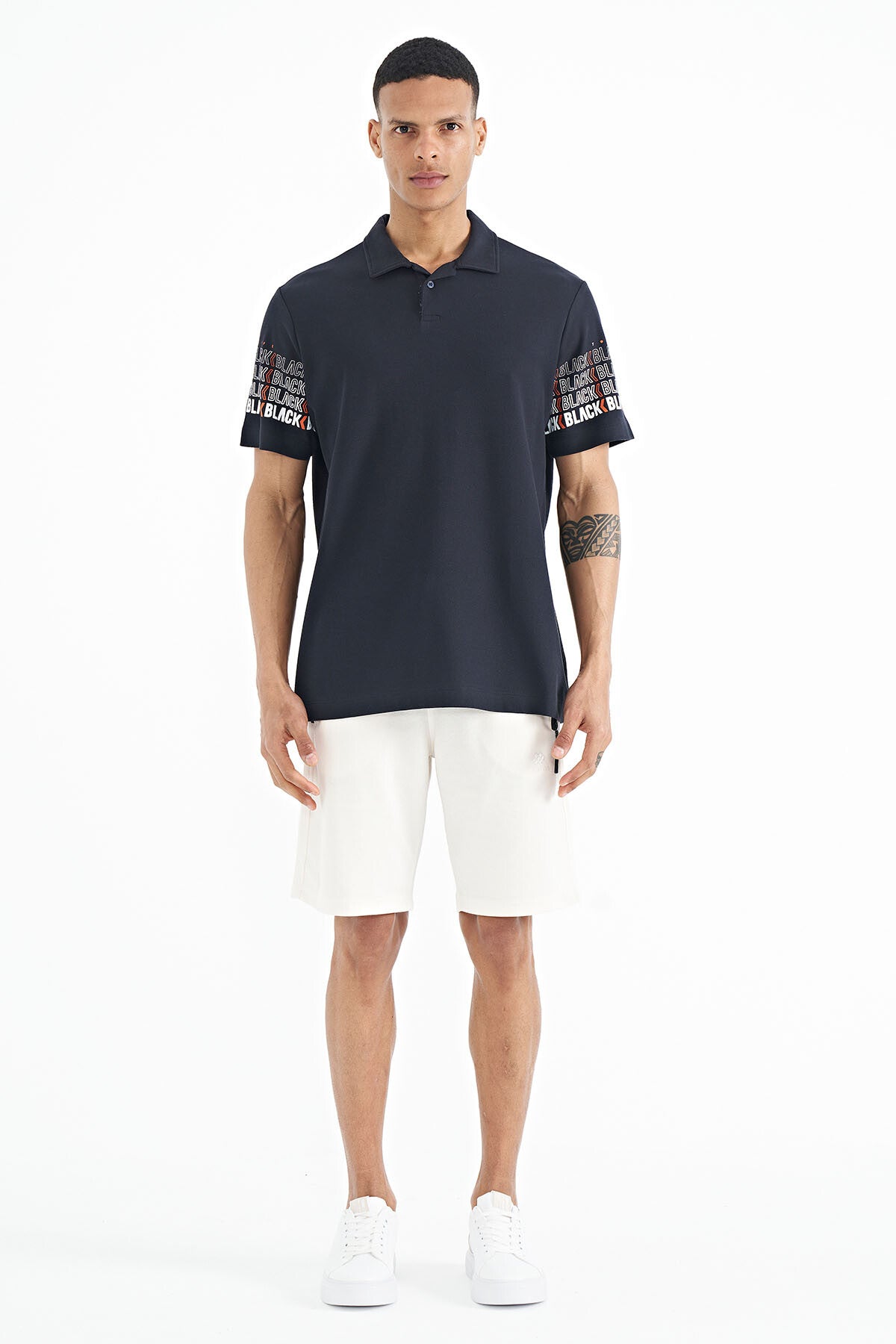 Image of Lacivert Kol Baskı Detaylı Polo Yaka Standart Form Erkek T-shirt - 88240