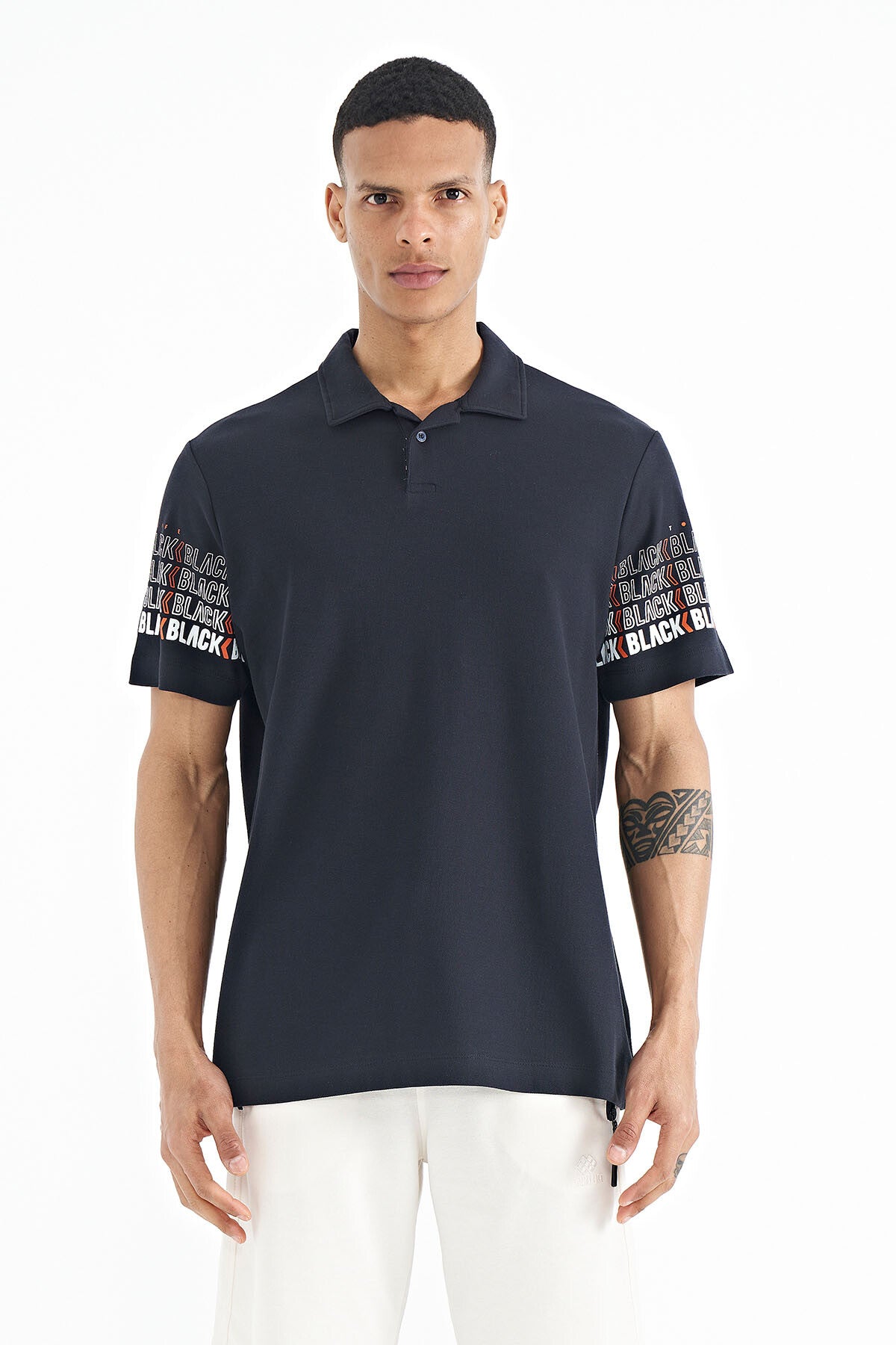 Image of Lacivert Kol Baskı Detaylı Polo Yaka Standart Form Erkek T-shirt - 88240