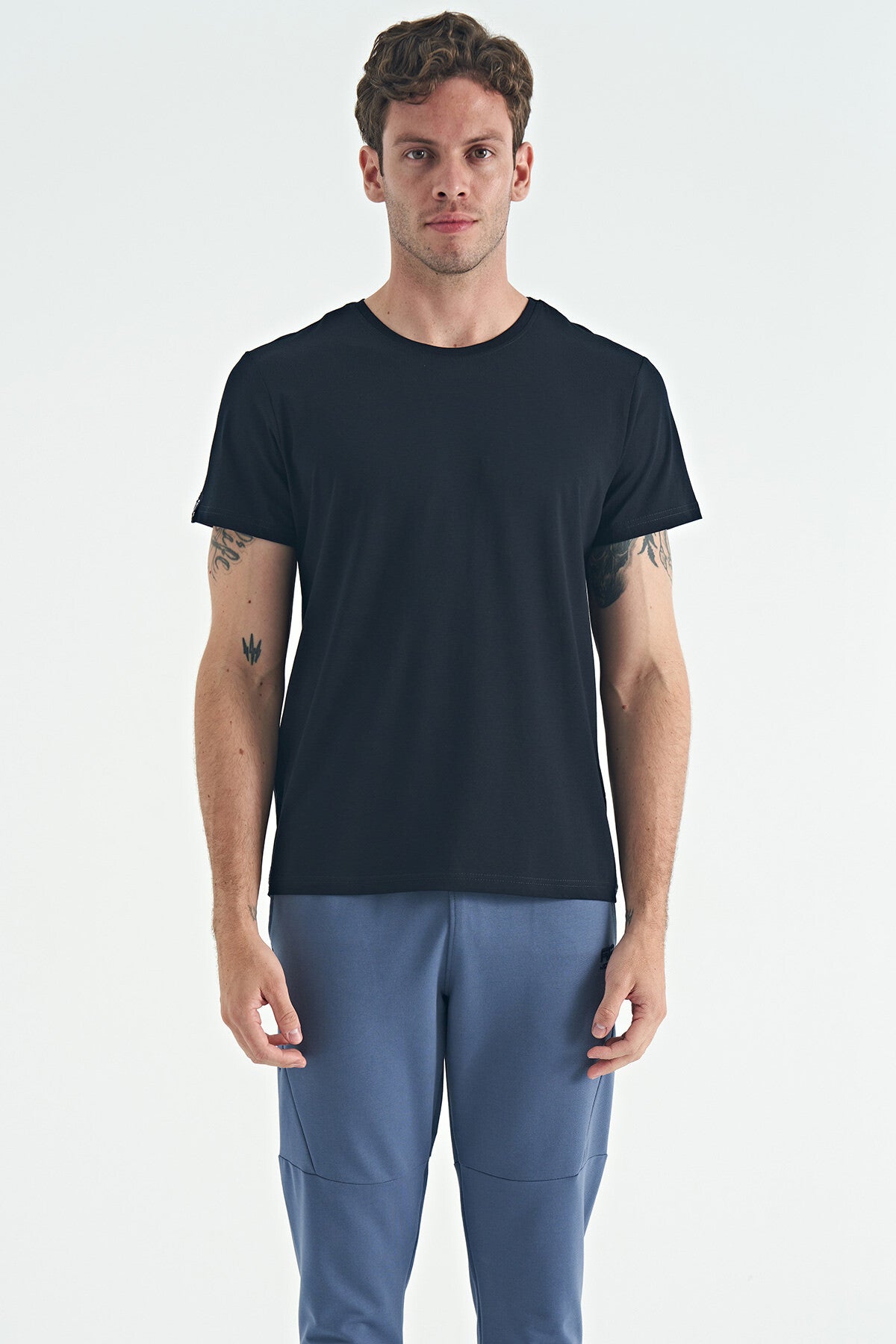 Image of Tricou bărbătesc Calvin Klein Bleumarin Basic - 88245
