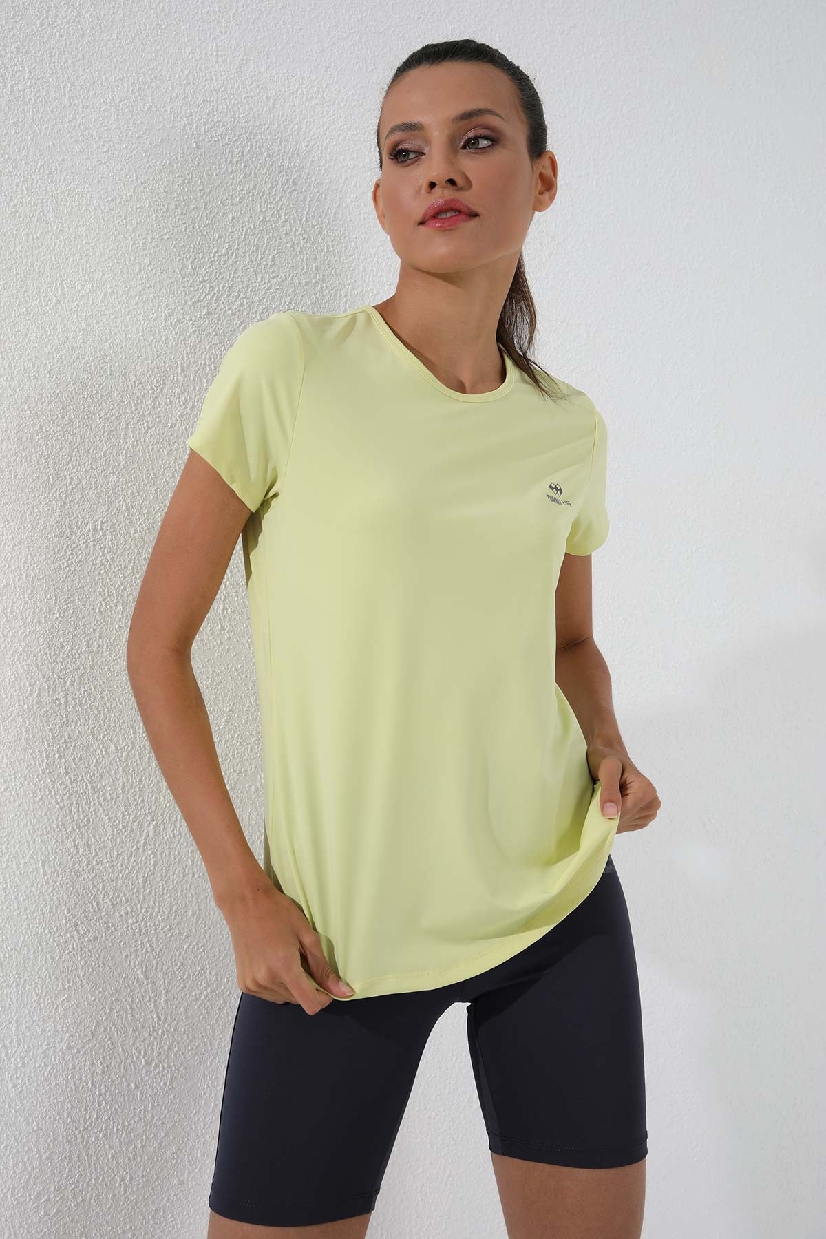 Image of Limon Basic Kısa Kol Standart Kalıp O Yaka Kadın T-Shirt - 97144