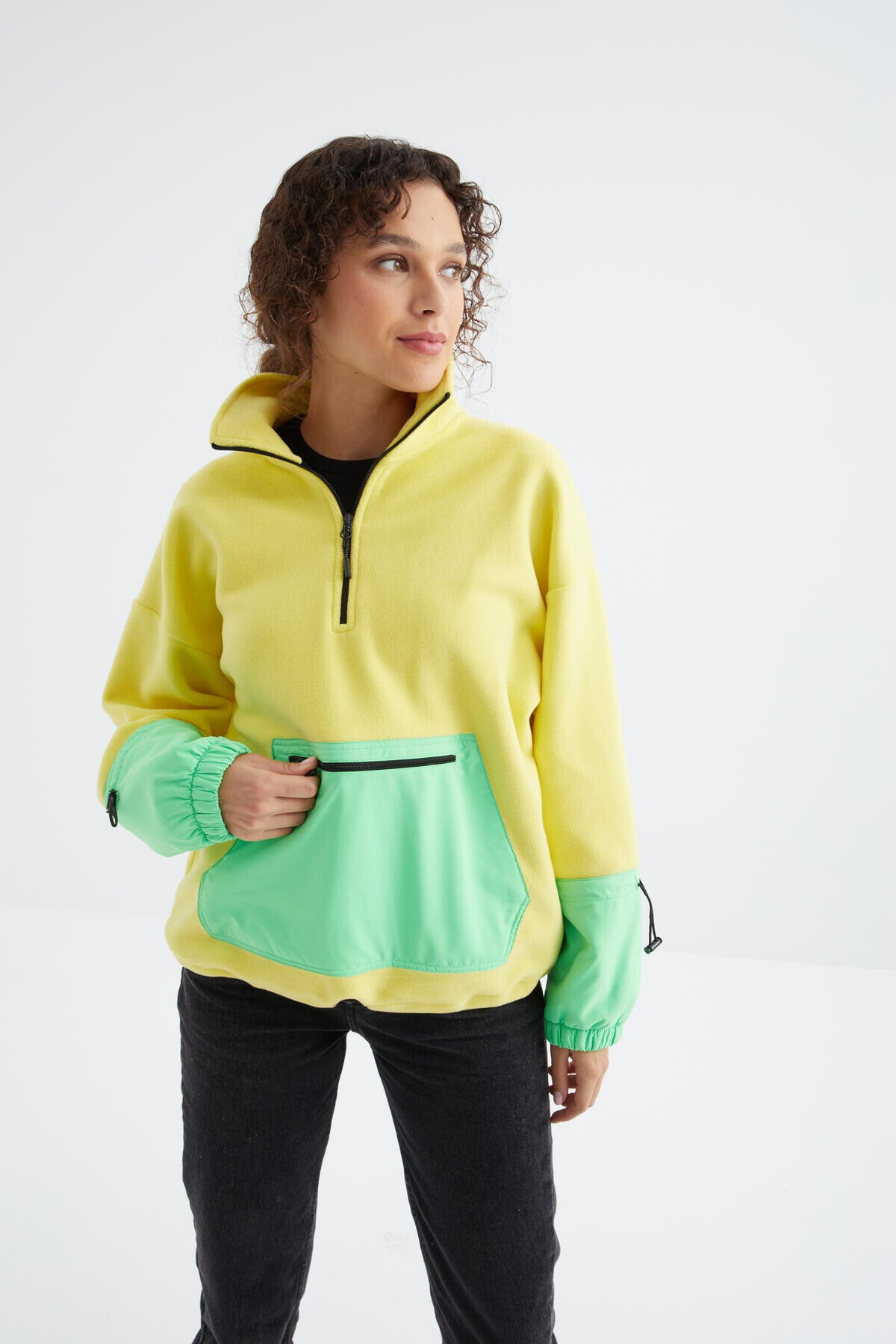 Image of Limon Etek Ucu Büzgülü Yarım Fermuarlı Oversize Kadın Polar Sweatshirt - 97238