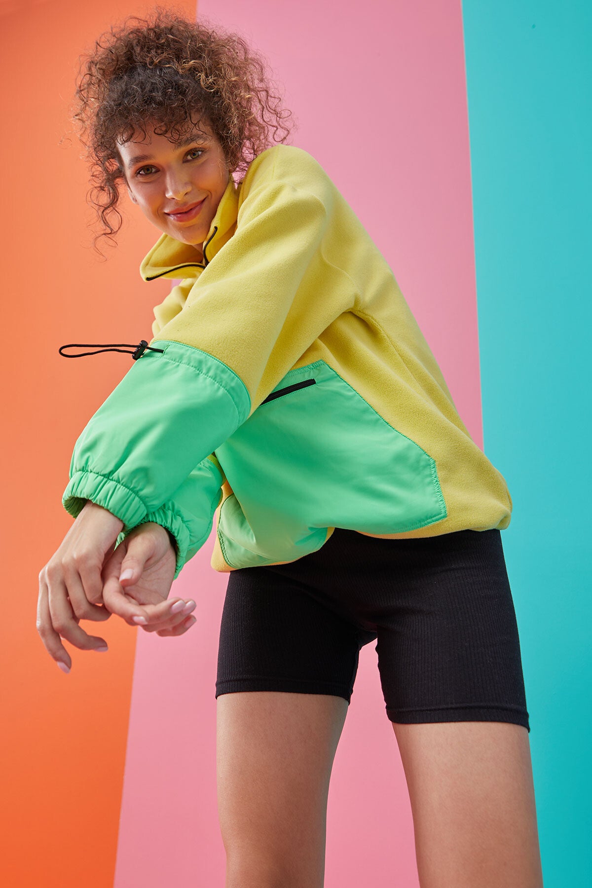 Image of Limon Etek Ucu Büzgülü Yarım Fermuarlı Oversize Kadın Polar Sweatshirt - 97238