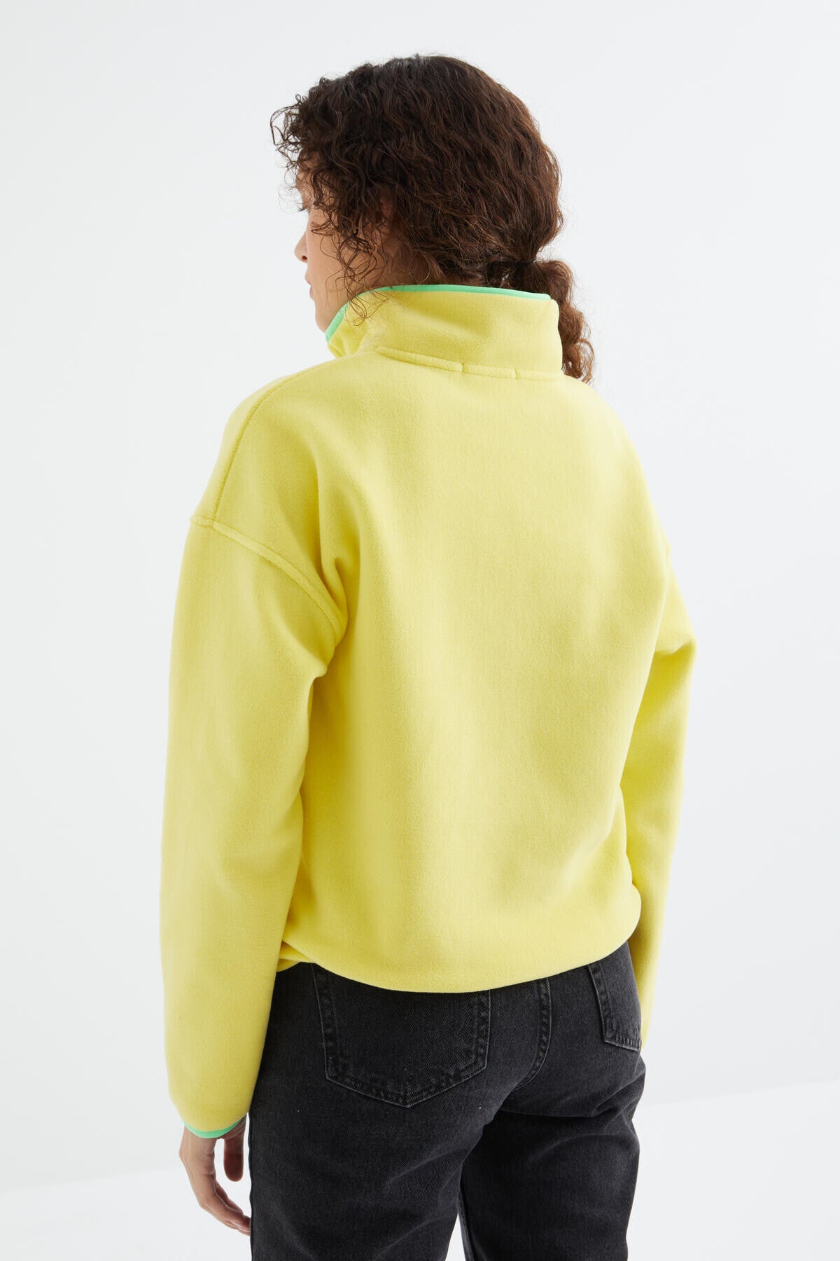 Image of Limon Yarım Fermuar Etek Ucu Büzgülü Dik Yaka Oversize Kadın Polar Sweatshirt - 97234