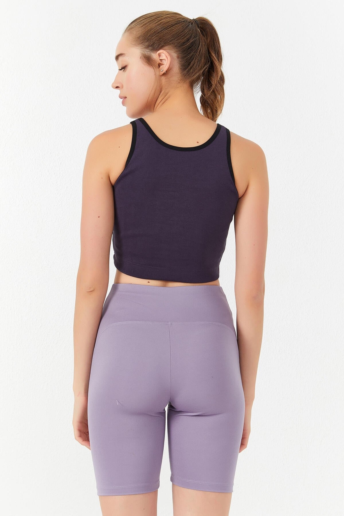 Image of Mor Basic Sıfır Kol Dar Kalıp U Yaka Kadın Crop Top Atlet - 97162