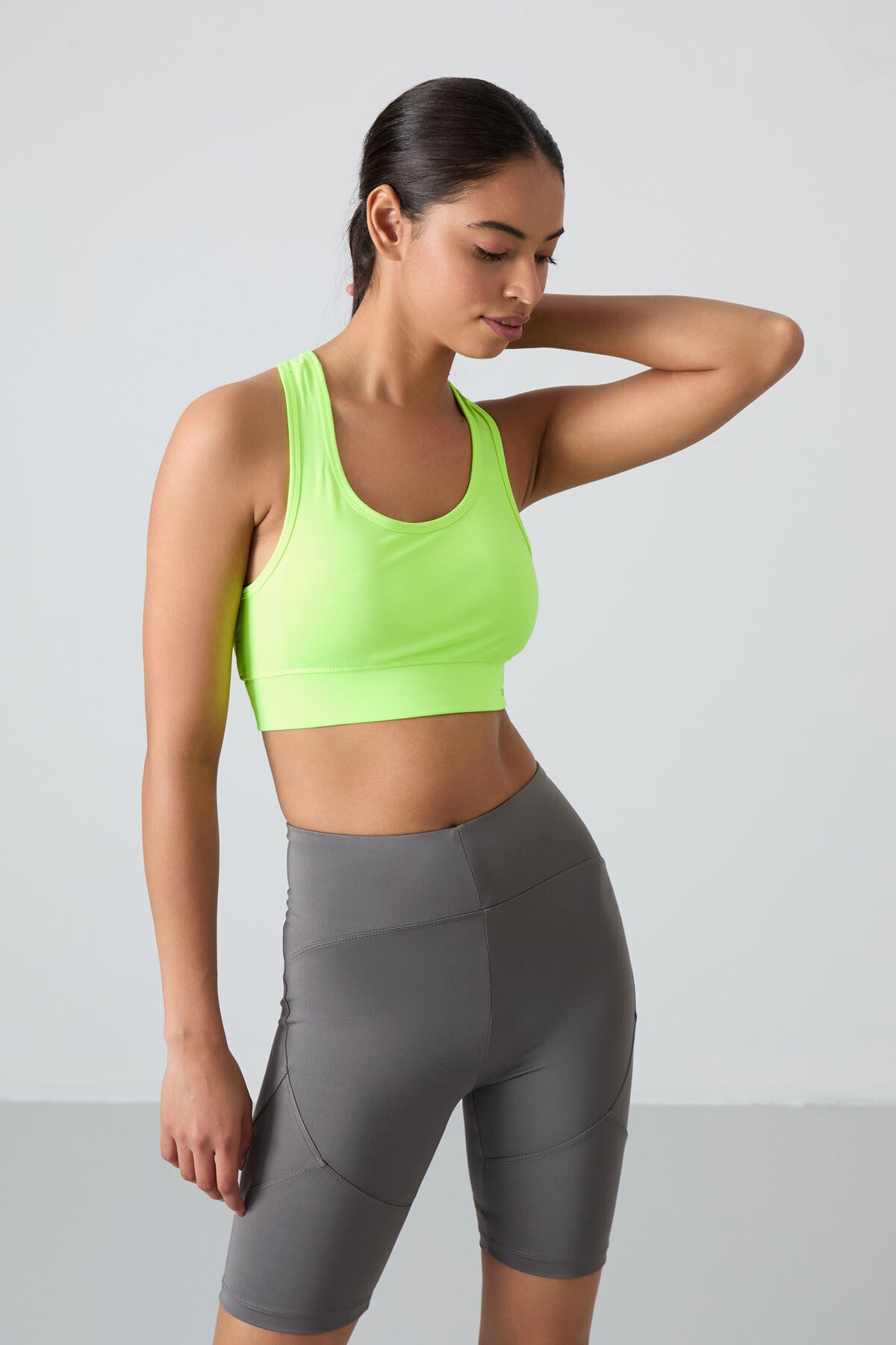 Image of Neon Sarı Sırt Detaylı Dar Kalıp U Yaka Kadın Spor Büstiyer - 97120