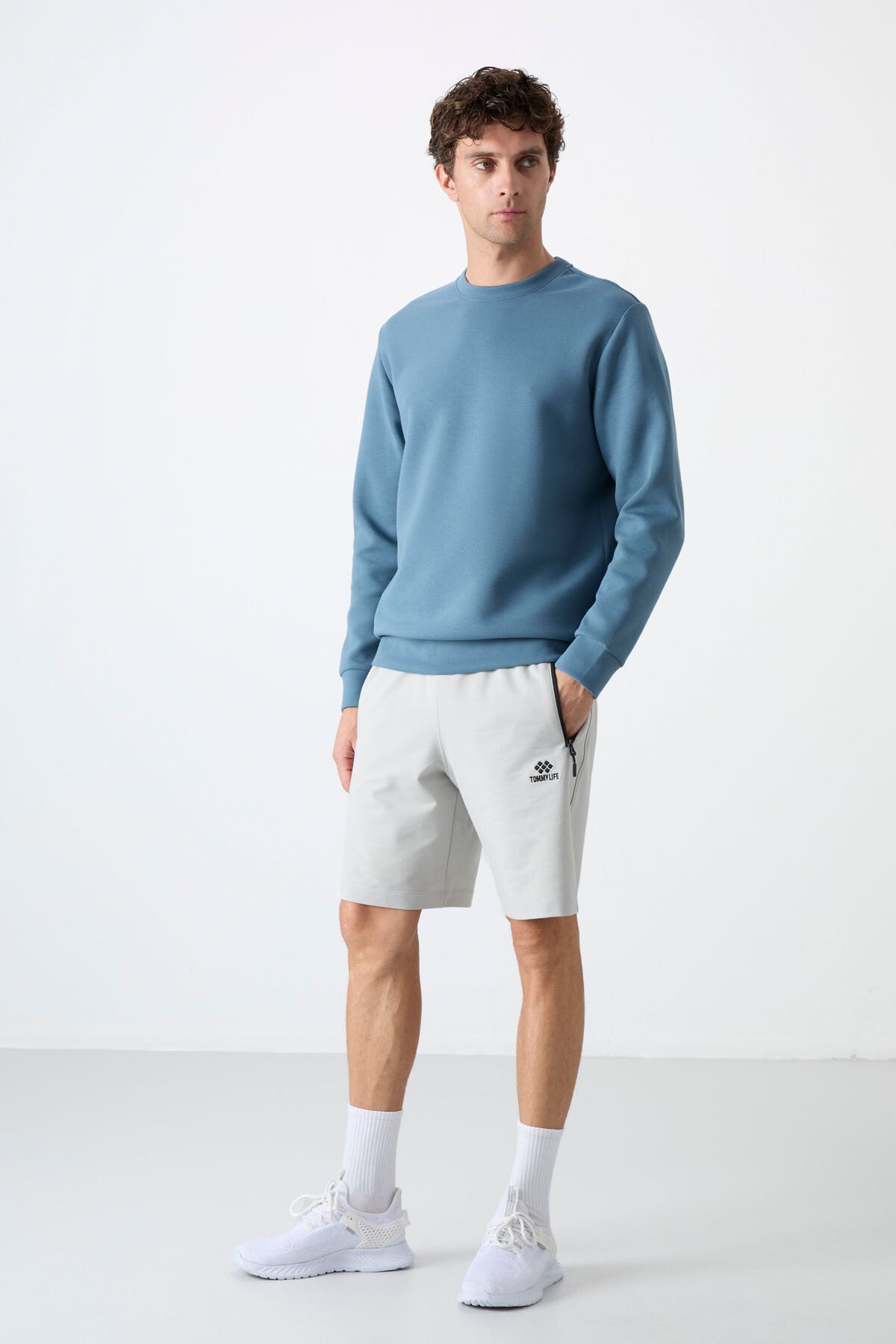 Image of Orman Yeşili Basic O Yaka Rahat Form Erkek Sweatshirt - 88053