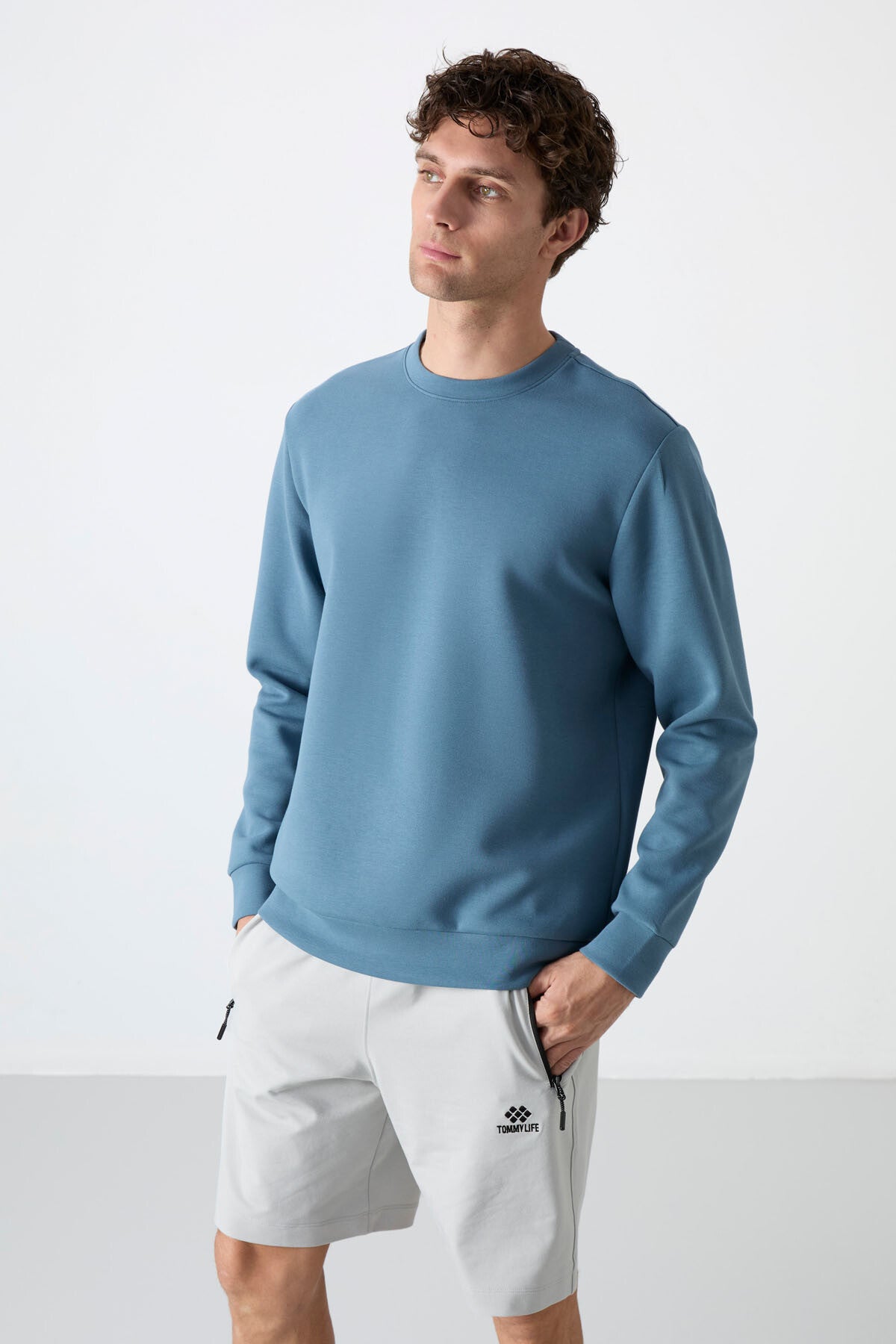 Image of Orman Yeşili Basic O Yaka Rahat Form Erkek Sweatshirt - 88053