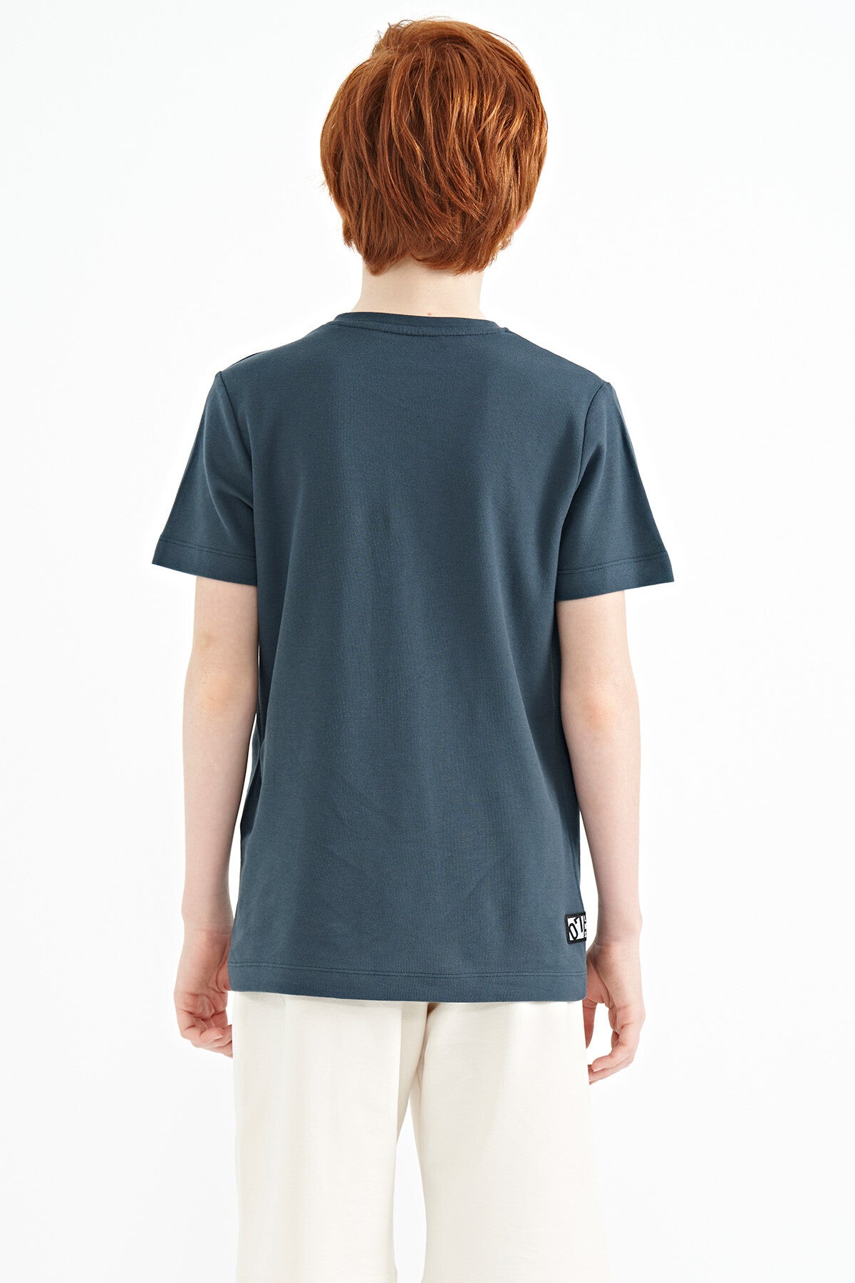 Image of Orman Yeşili Cep Detaylı O Yaka Standart Kalıp Erkek Çocuk T-Shirt - 11120