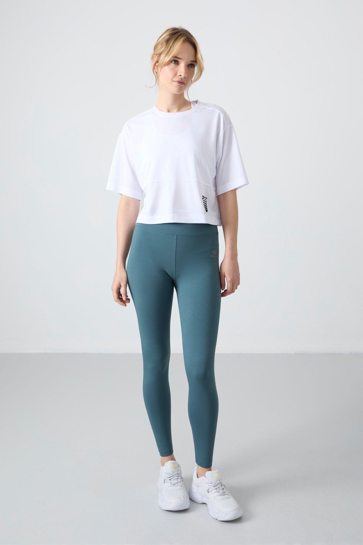 Image of Orman Yeşili Yüksek Bel Toparlayıcı Slim Fit Dar Paça Kadın Tayt - 94011