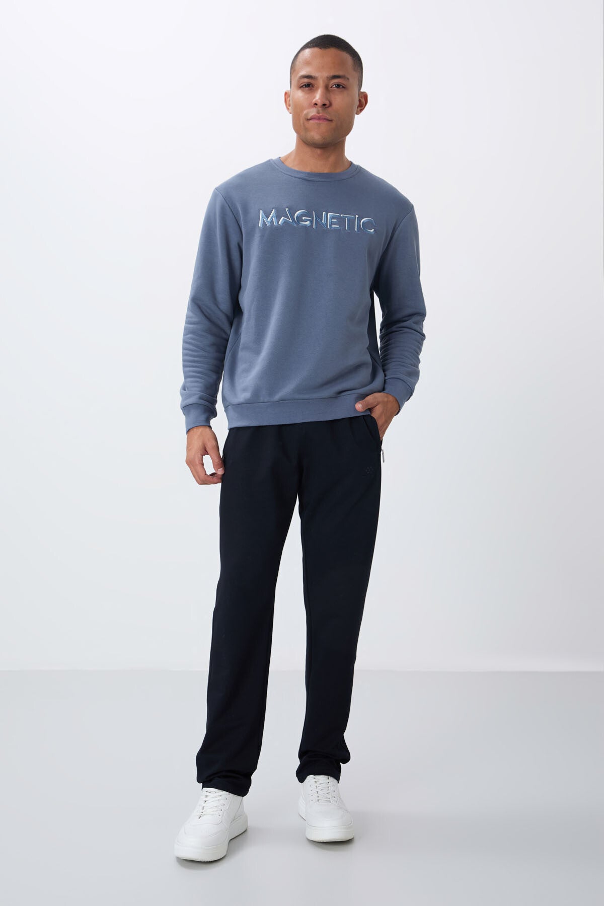 Image of Petrol Yazı Nakışlı O Yaka Rahat Form İçi Polarlı Erkek Sweatshirt - 88020