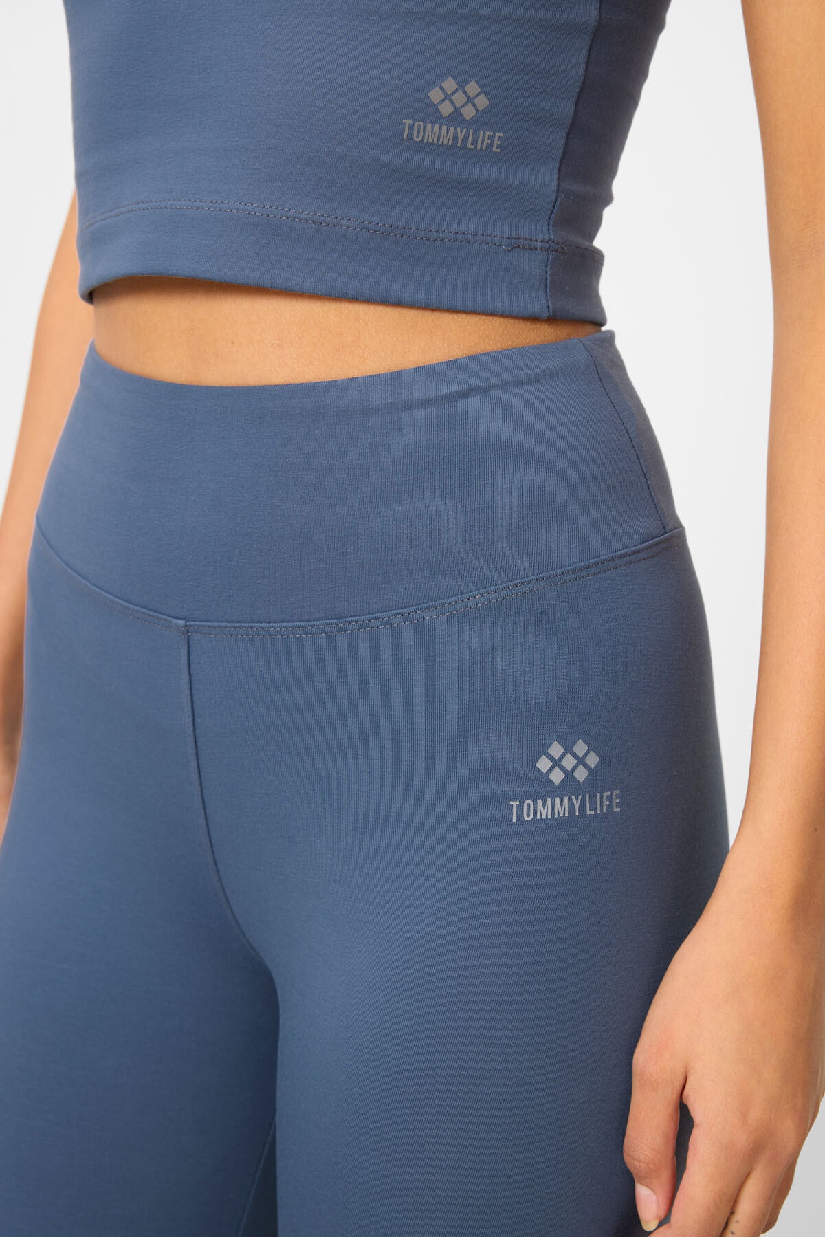 Image of Petrol Yüksek Bel Kapri-Crop Atlet Slim Fit Kadın Tayt Takım - 95284