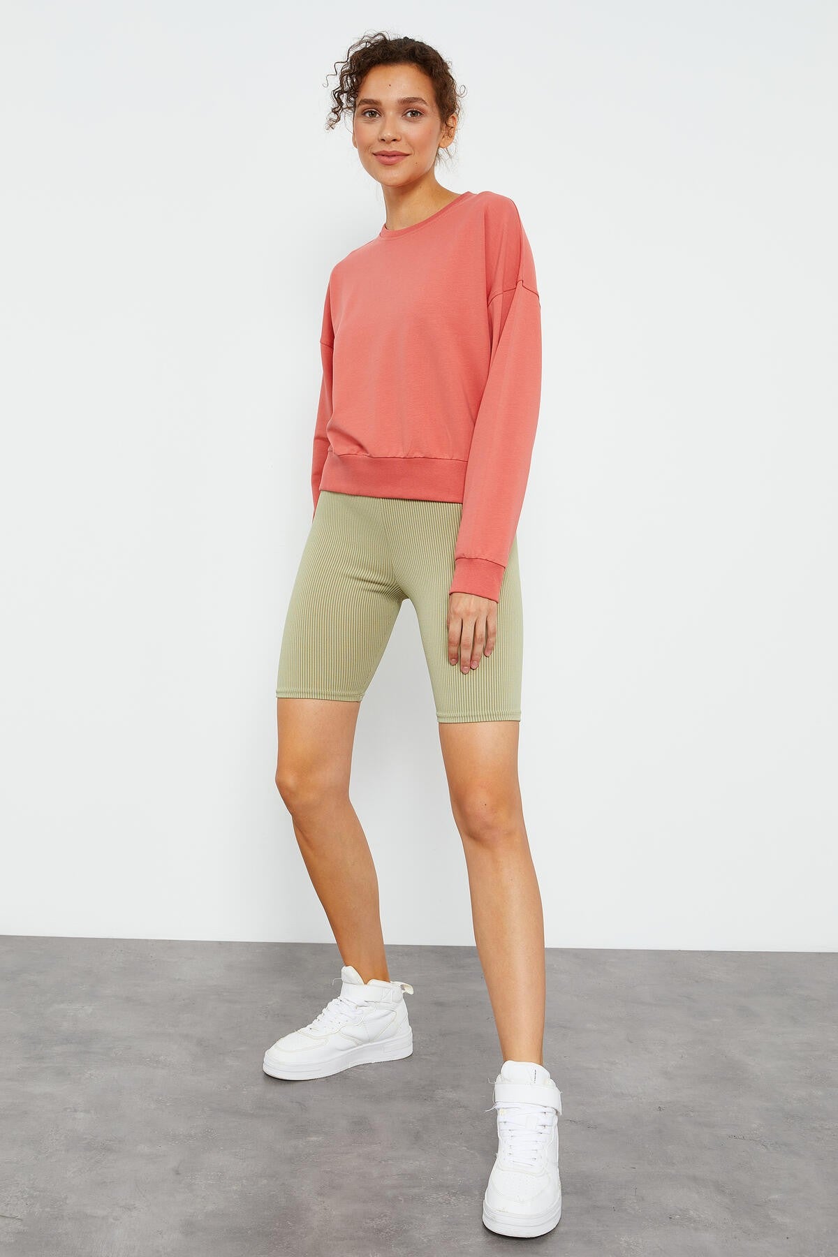 Image of Pudra Basic Rahat Form O Yaka Kadın Sweatshirt - 97114