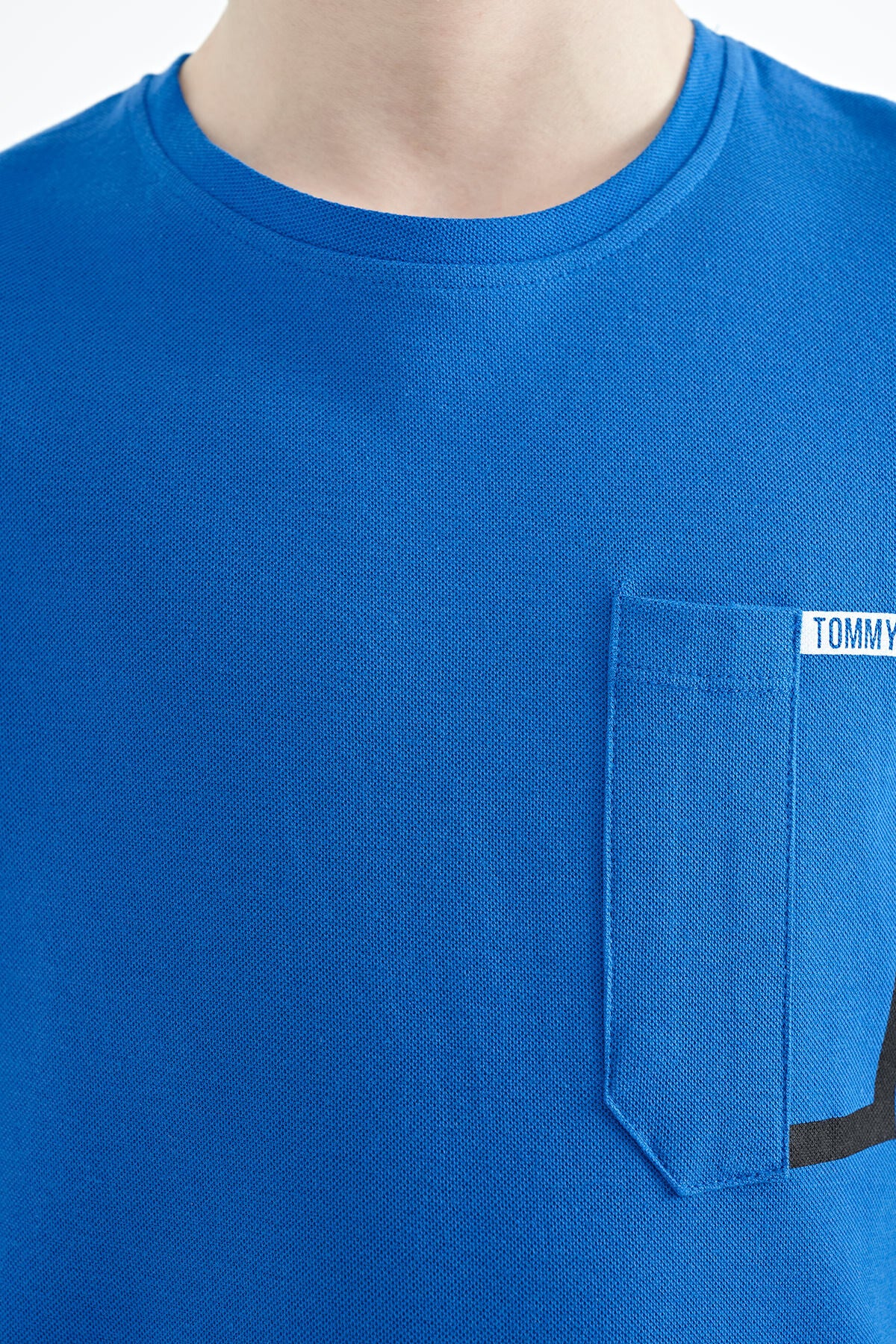 Image of Saks Cep Detaylı O Yaka Standart Kalıp Erkek Çocuk T-Shirt - 11120