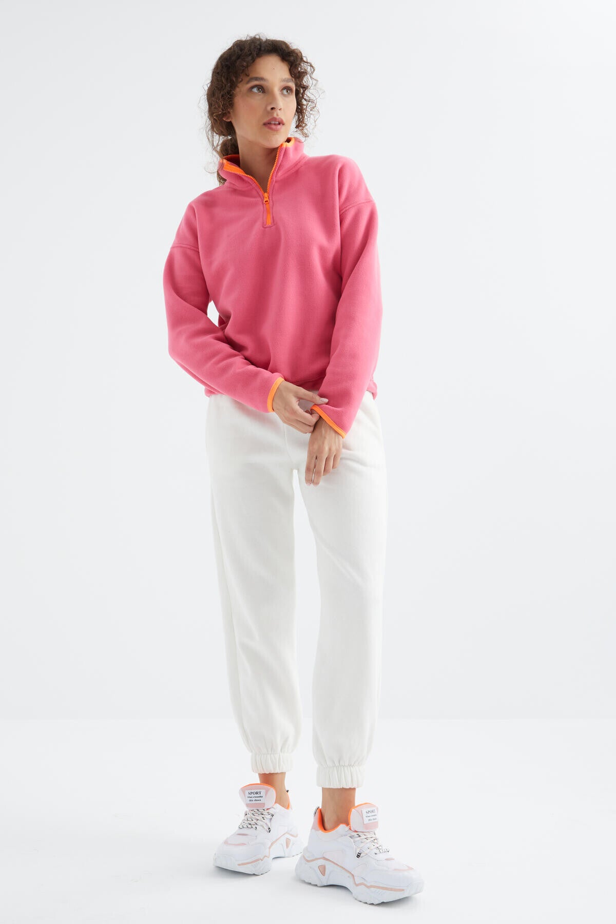 Image of Şeker Pembe Yarım Fermuar Etek Ucu Büzgülü Dik Yaka Oversize Kadın Polar Sweatshirt - 97234