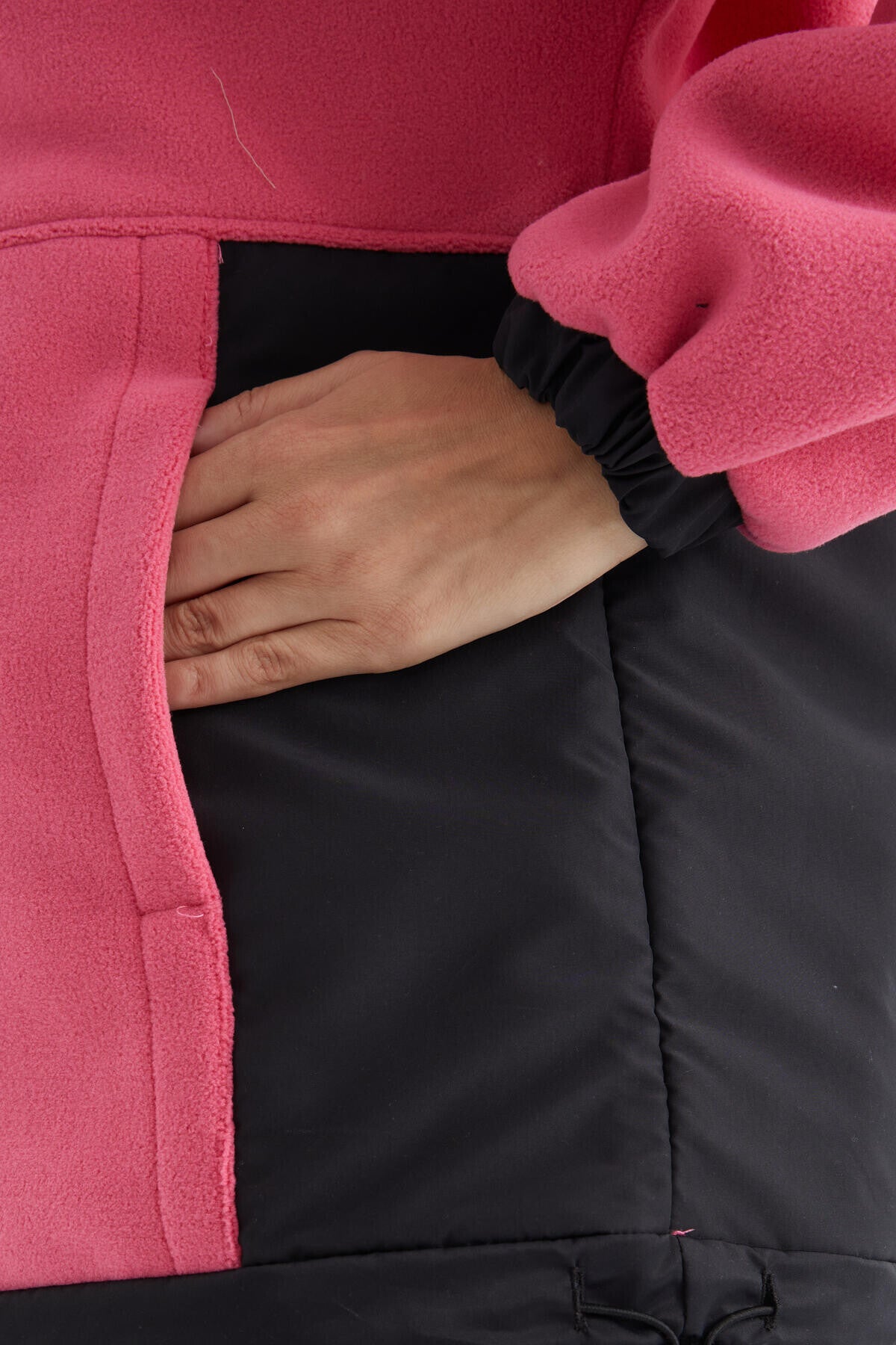 Image of Şeker Pembe Yarım Fermuar Etek Ucu Büzgülü Dik Yaka  Oversize Kadın Polar Sweatshirt - 97236