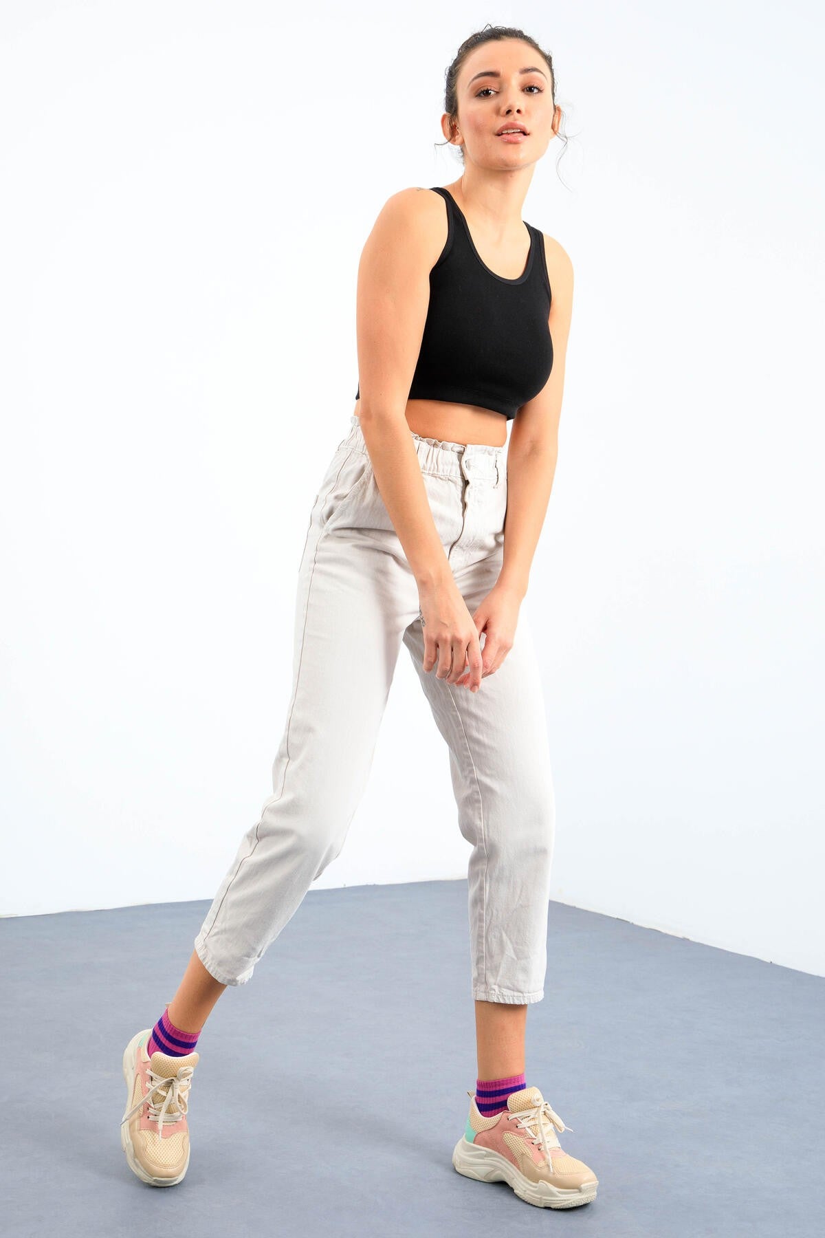 Image of Siyah Basic Sıfır Kol Dar Kalıp U Yaka Kadın Crop Top Atlet - 97162