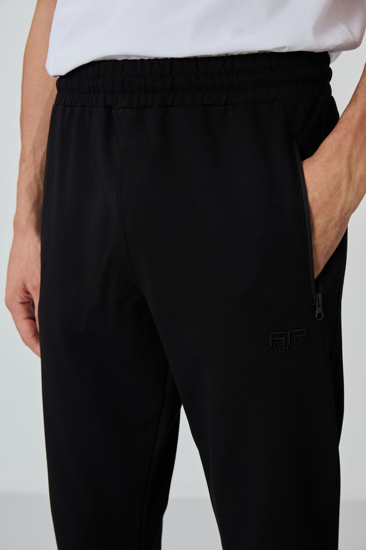 Image of Anton Black Jogger Tracksuit Set - 85178