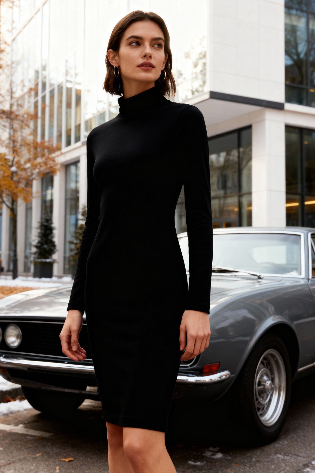 Image of Rochie de damă neagră cu guler înalt, tricotată cu nervuri, croială slim fit - 97117