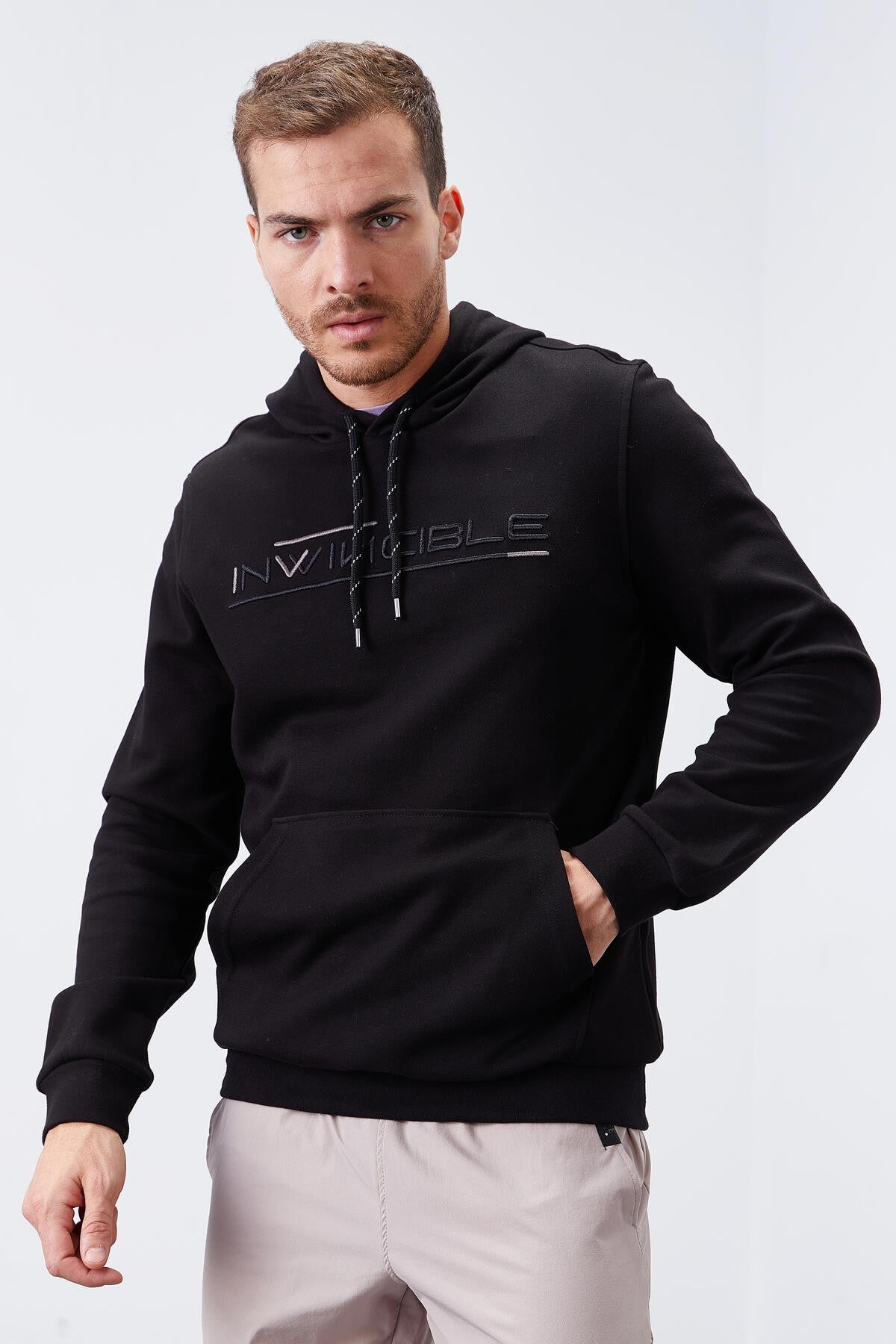 Image of Siyah Kanguru Cep Standart Kalıp Kapüşonlu Erkek Sweatshirt - 87883