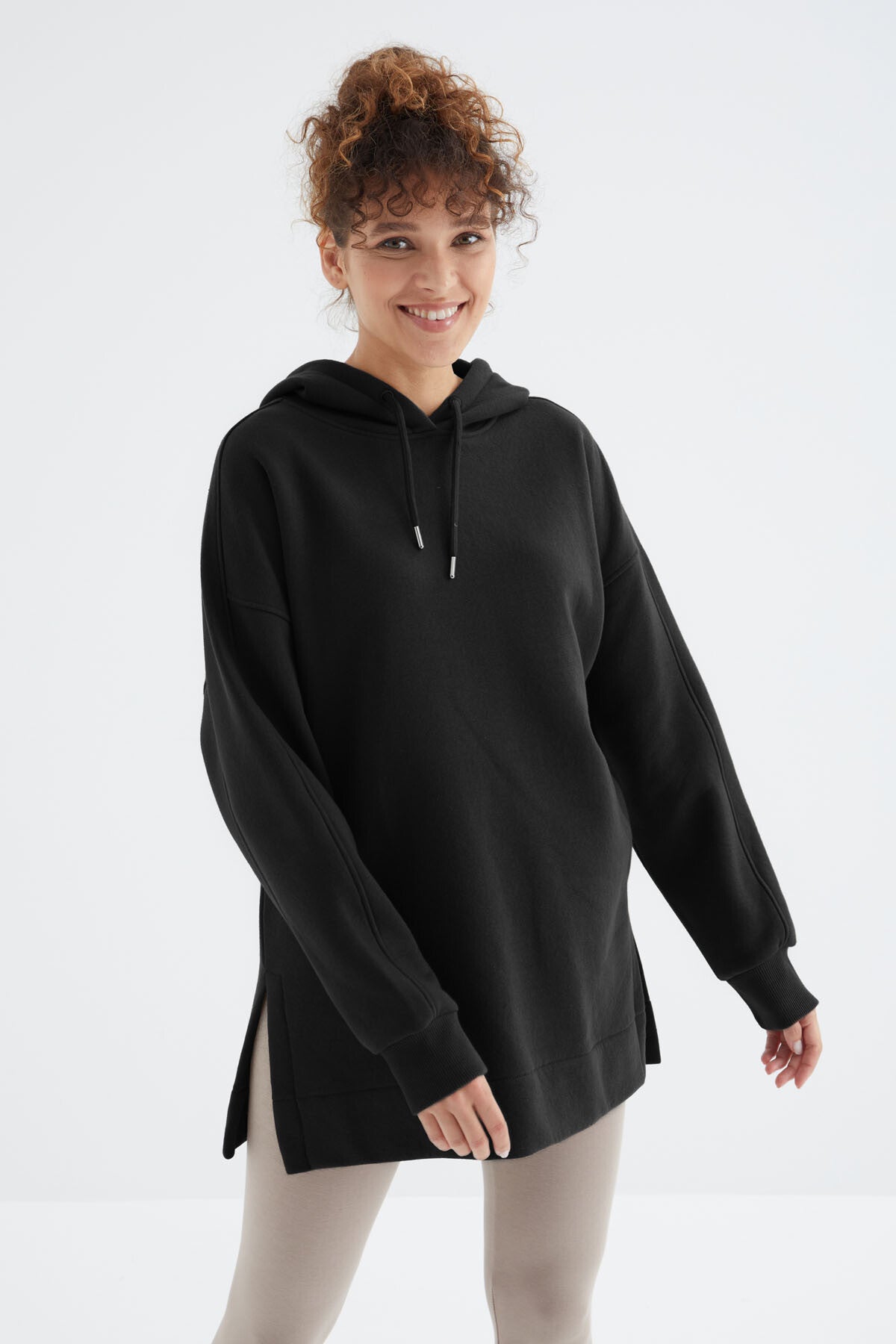 Image of Siyah Reglan Kol Basic Kapüşonlu Oversize Sweatshirt Tunik - 97242