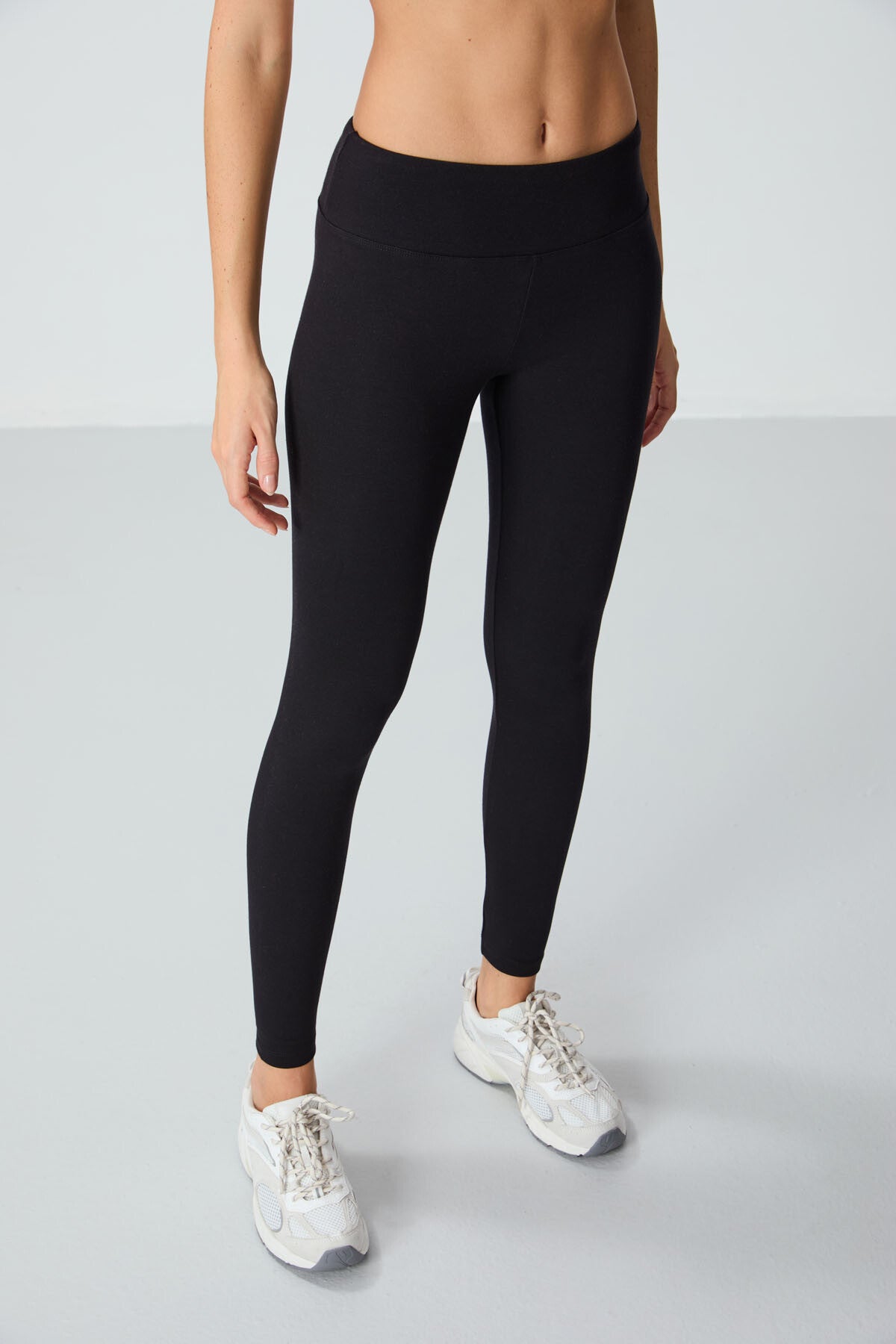 Image of Siyah Yüksek Bel Termal Slim Fit Dar Paça Kadın Tayt - 94577