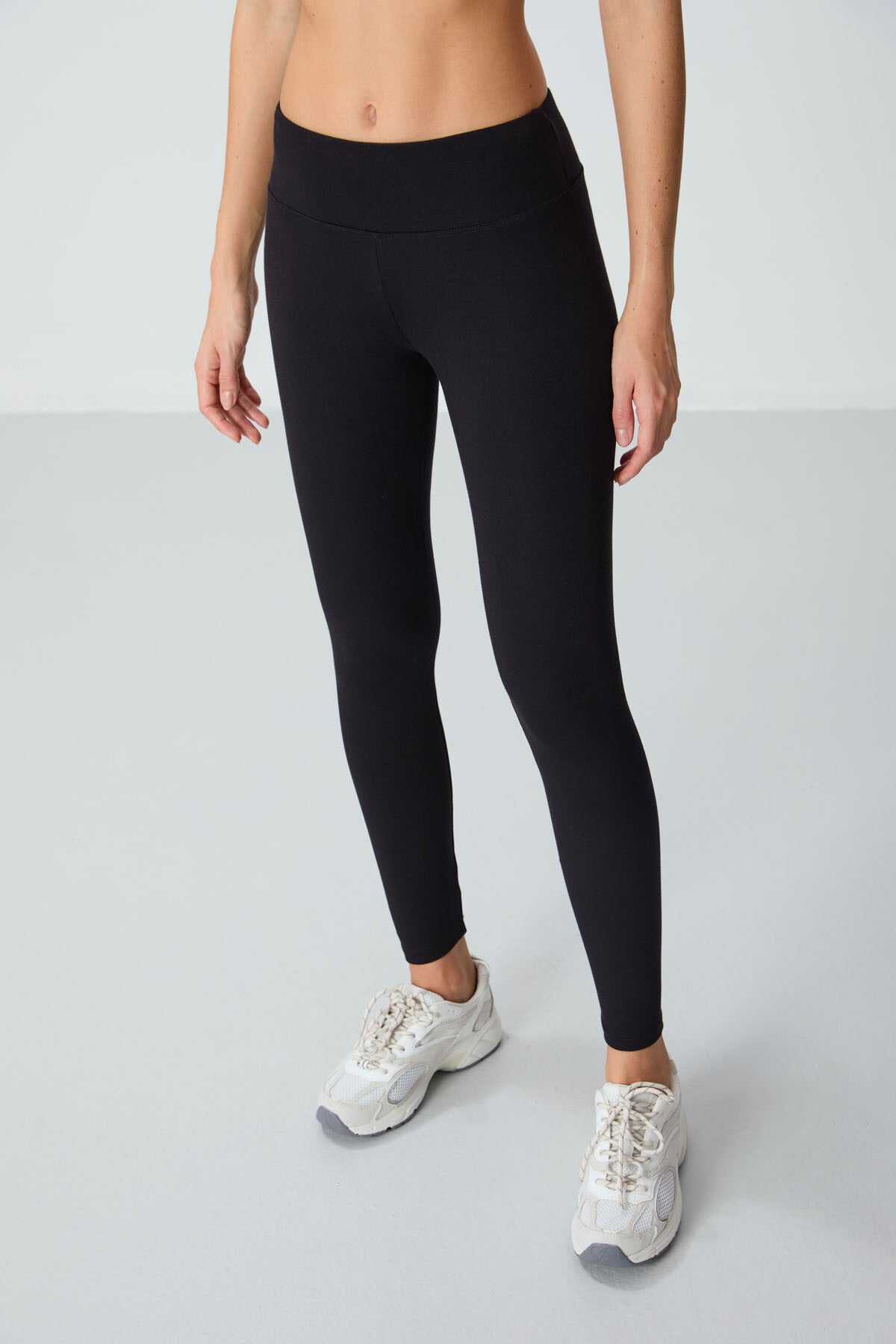Image of Siyah Yüksek Bel Termal Slim Fit Dar Paça Kadın Tayt - 94577