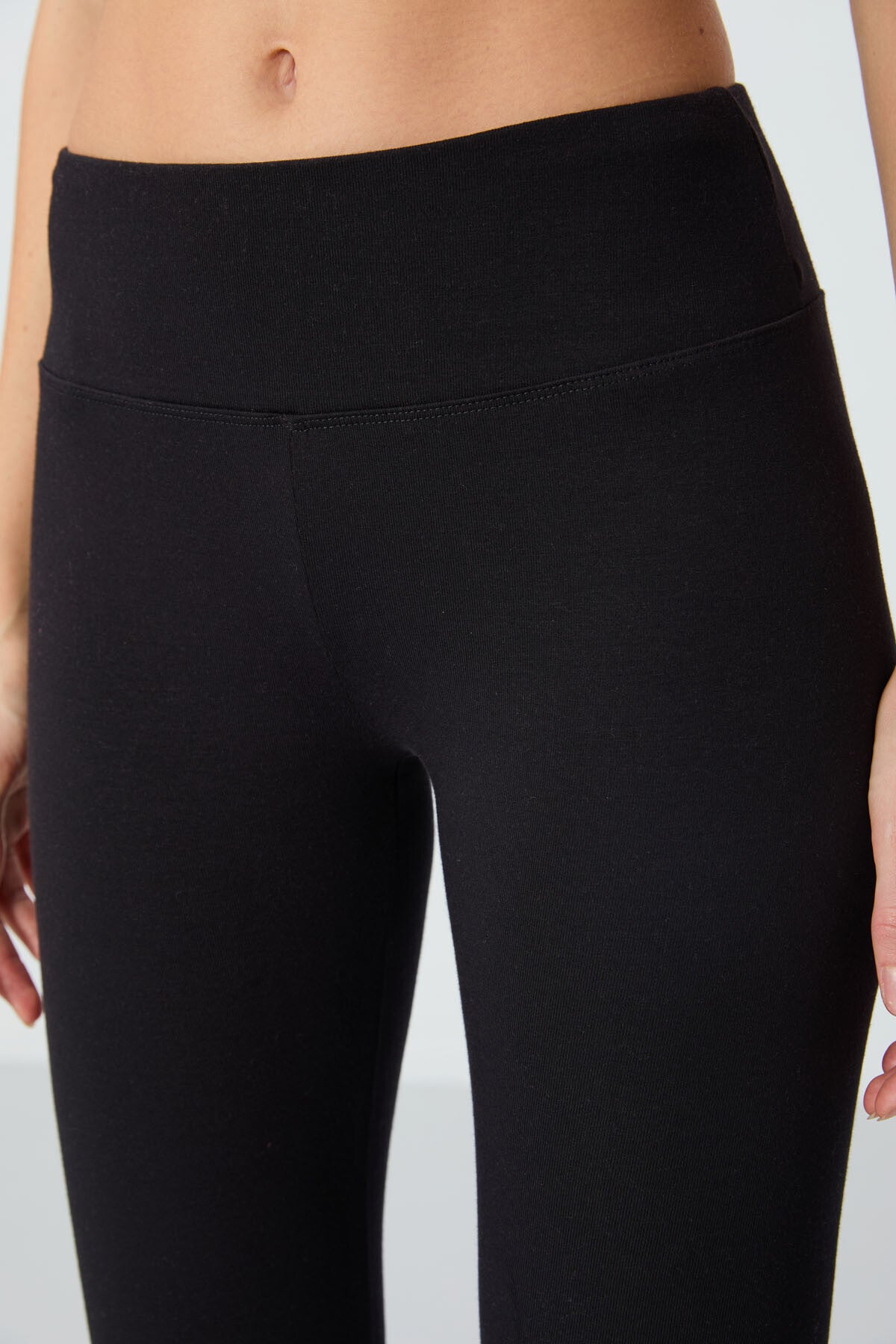 Image of Siyah Yüksek Bel Termal Slim Fit Dar Paça Kadın Tayt - 94577