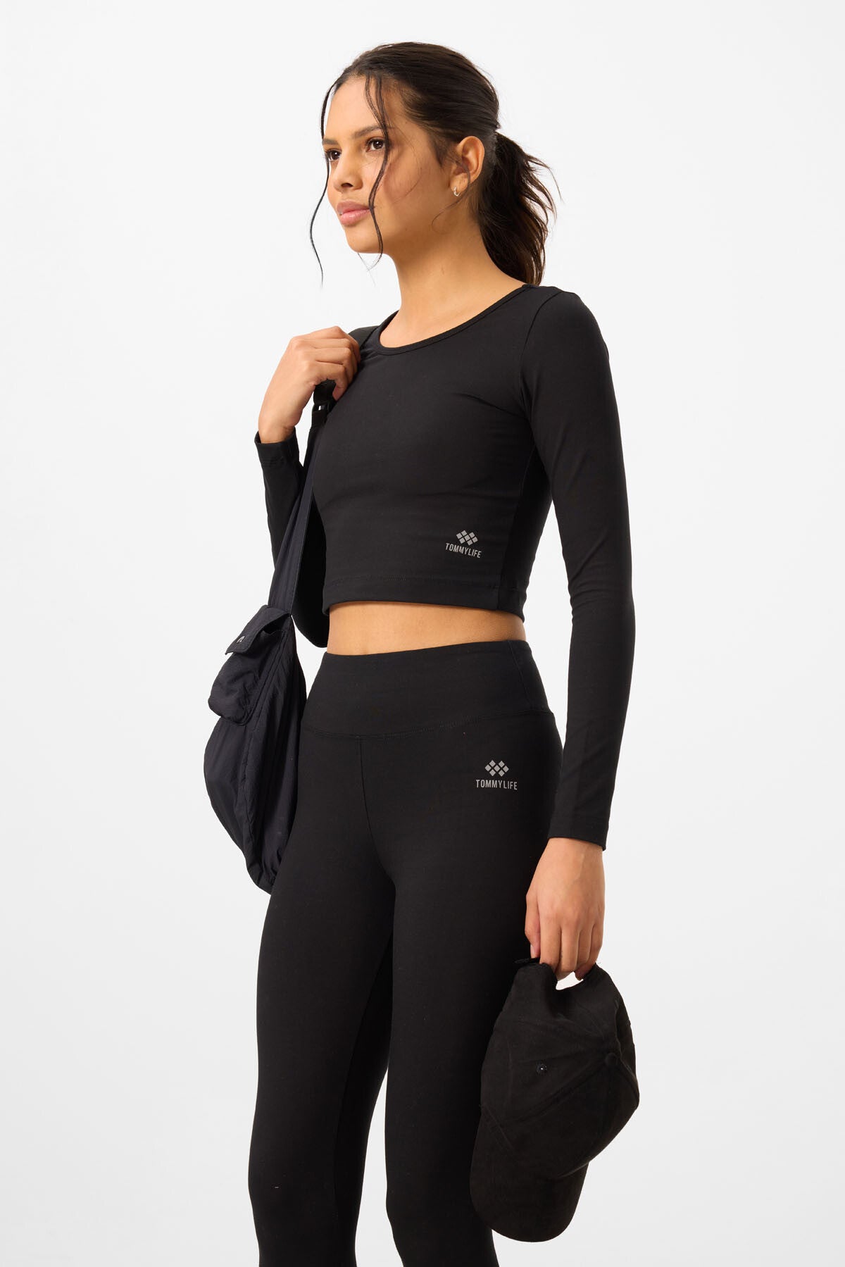 Image of Siyah Yüksek Bel Uzun Kollu Slim Fit Crop Top Kadın Tayt Takım - 95286