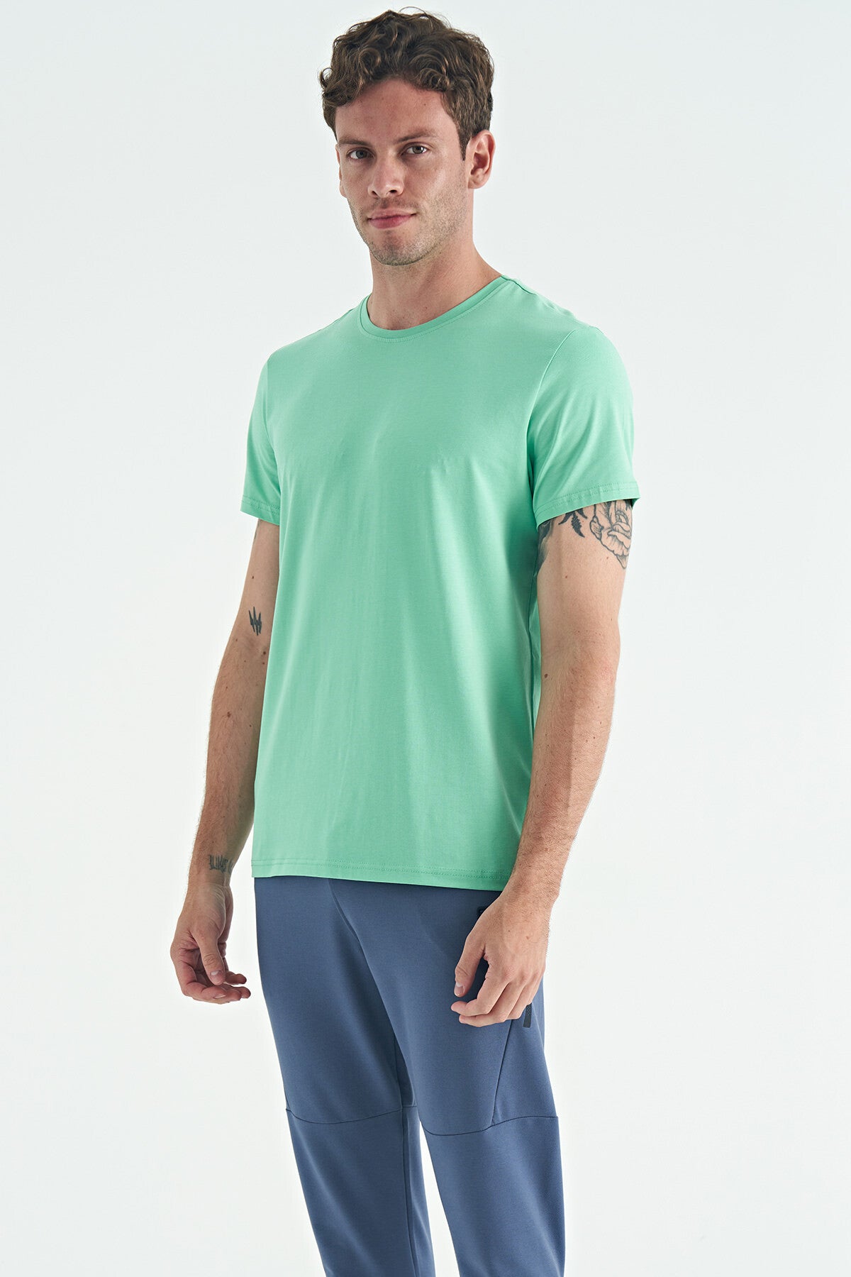 Image of Calvin Aqua Basic Men's T-Shirt - 88245