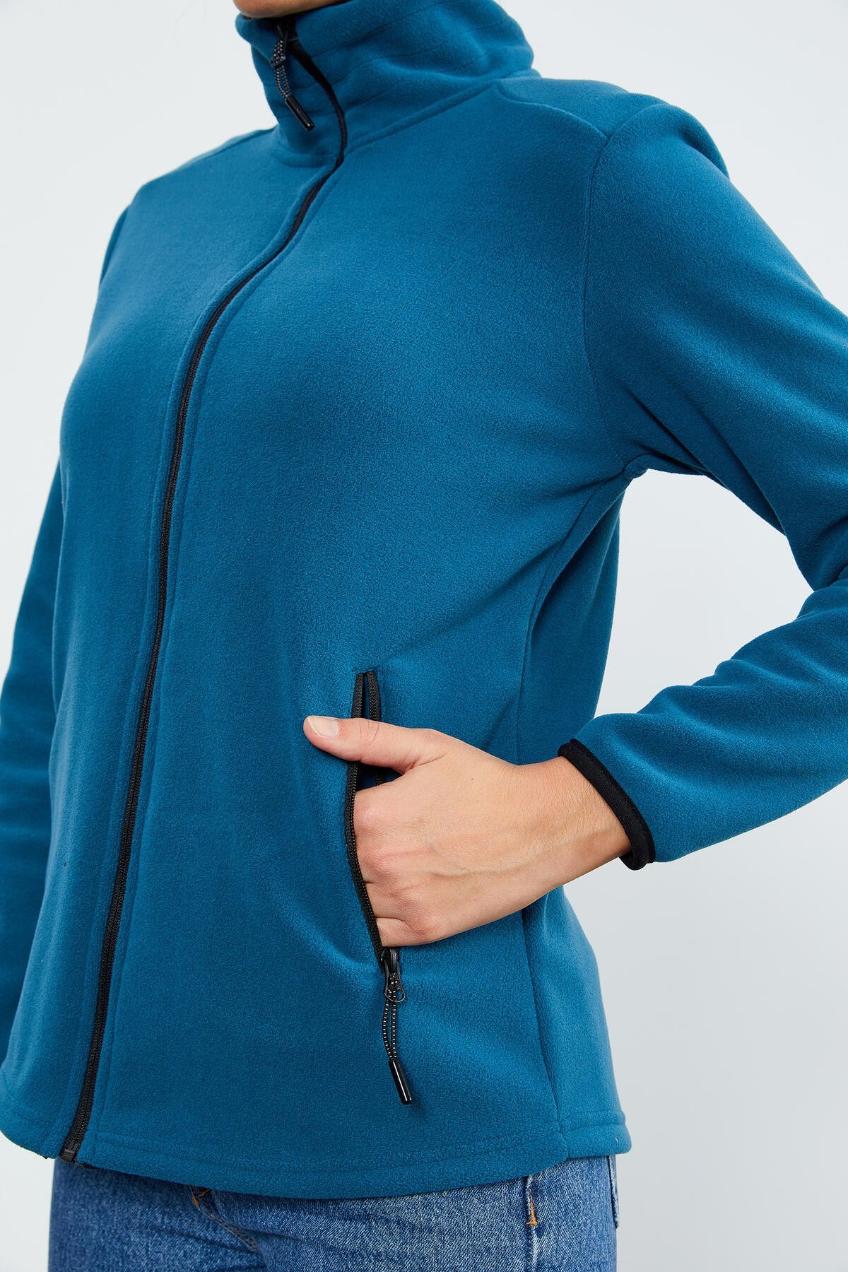Image of Zümrüt Dik Yaka Fermuarlı Rahat Form Kadın Polar Sweatshirt - 97173
