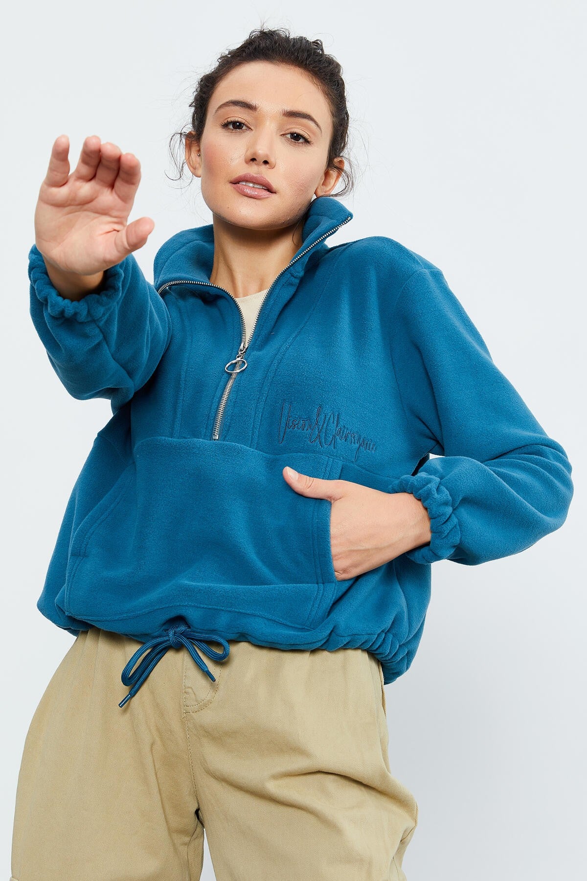 Image of Zümrüt Yarım Fermuar Etek Ucu Büzgülü Kadın Polar Oversize Sweatshirt - 97171