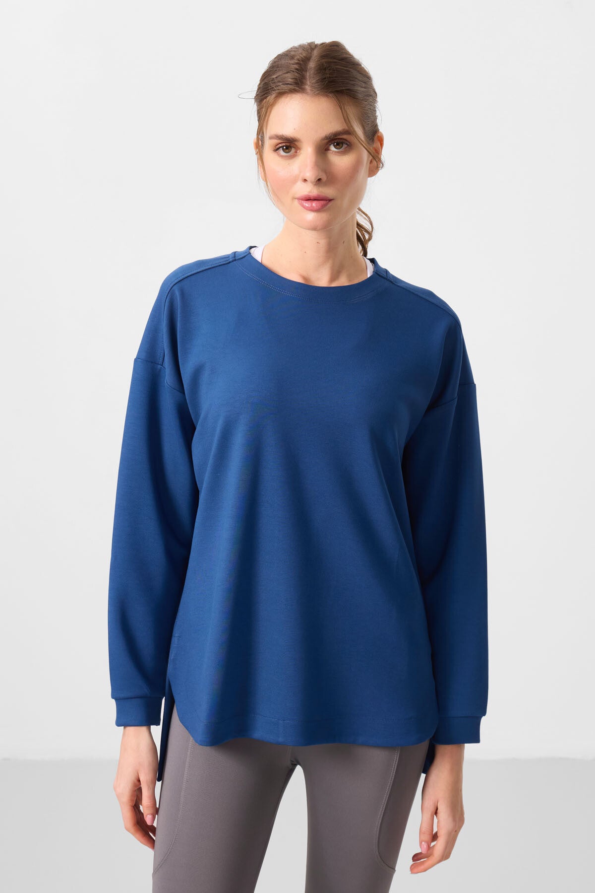 Image of Parlament Yumuşak Dokulu O Yaka Rahat Form Kadın Tunik Sweatshirt - 97305