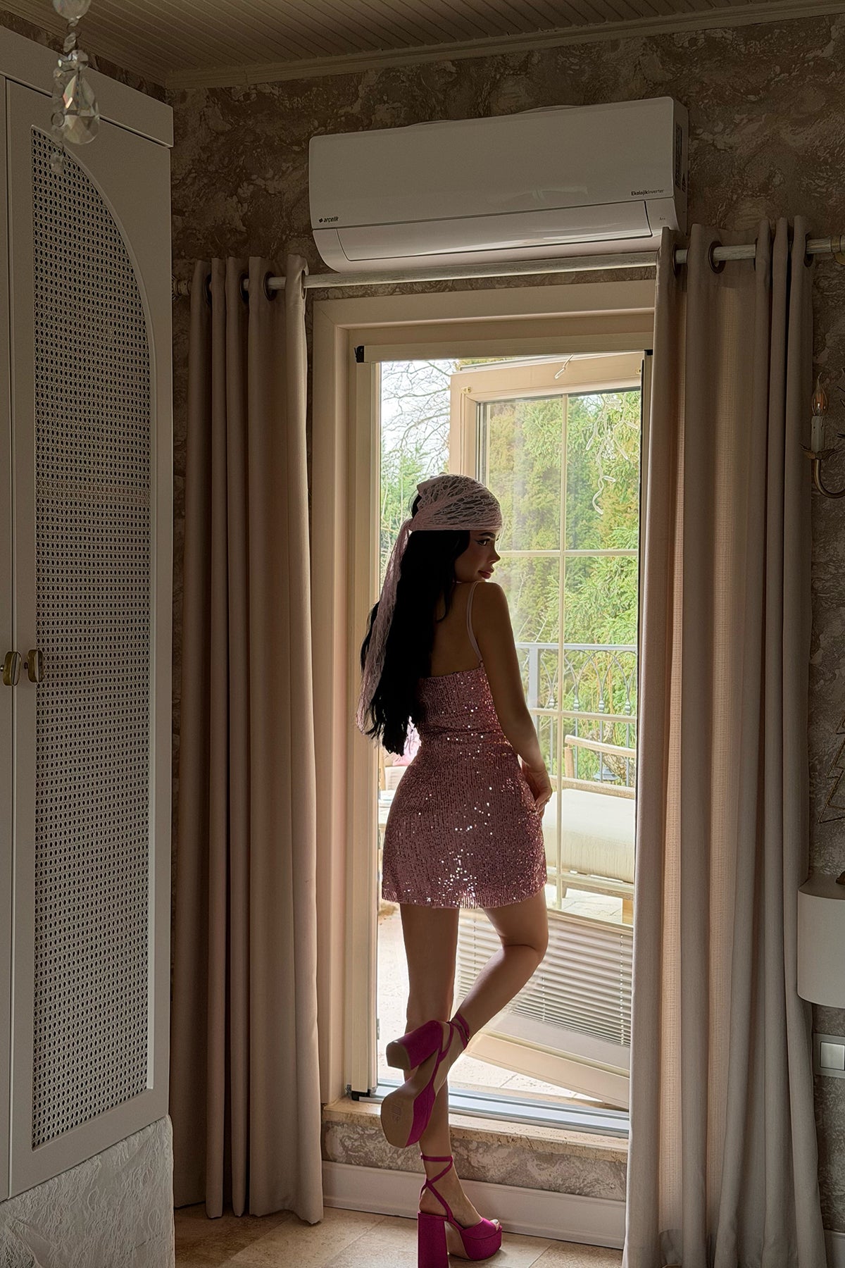 Image of Pembe Cozhy Mini Payetli Elbise ATE-3876