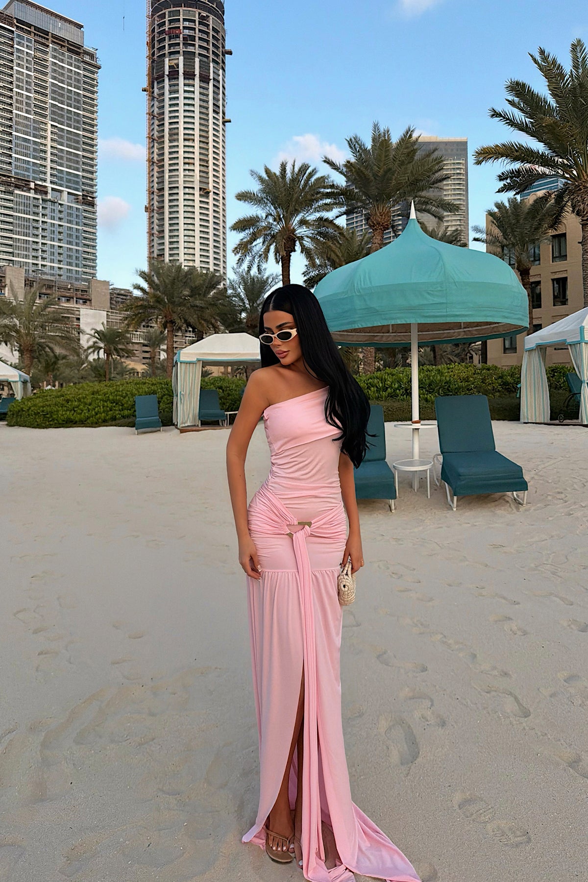 Image of Pembe Nicolette Uzun Yırtmaçlı Elbise ATE-4597