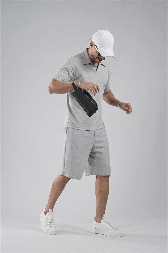 Image of Set pantaloni scurți și tricou Jacquard cu croială regulată, cu guler polo (partea de sus și partea de jos)