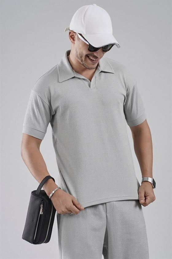 Image of Set pantaloni scurți și tricou Jacquard cu croială regulată, cu guler polo (partea de sus și partea de jos)