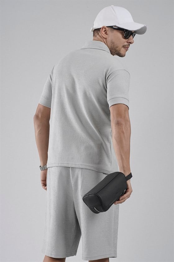 Image of Set pantaloni scurți și tricou Jacquard cu croială regulată, cu guler polo (partea de sus și partea de jos)