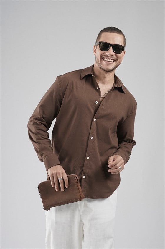 Image of Regular Fit, Flexible Cut, 100% Cotton Men's Plain Shirt