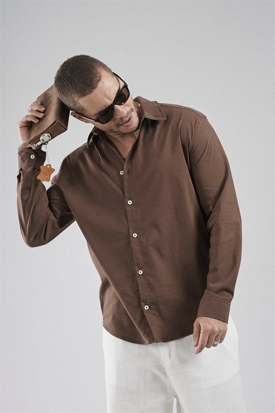 Image of Regular Fit, Flexible Cut, 100% Cotton Men's Plain Shirt